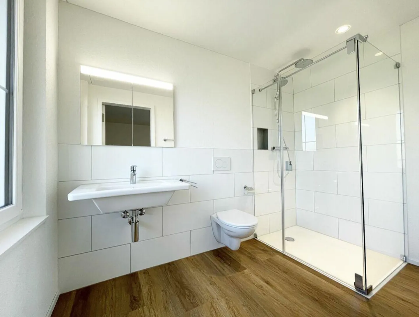 Bright, quiet 4.5-room apartment with spacious terrace - Photo 11 of 13