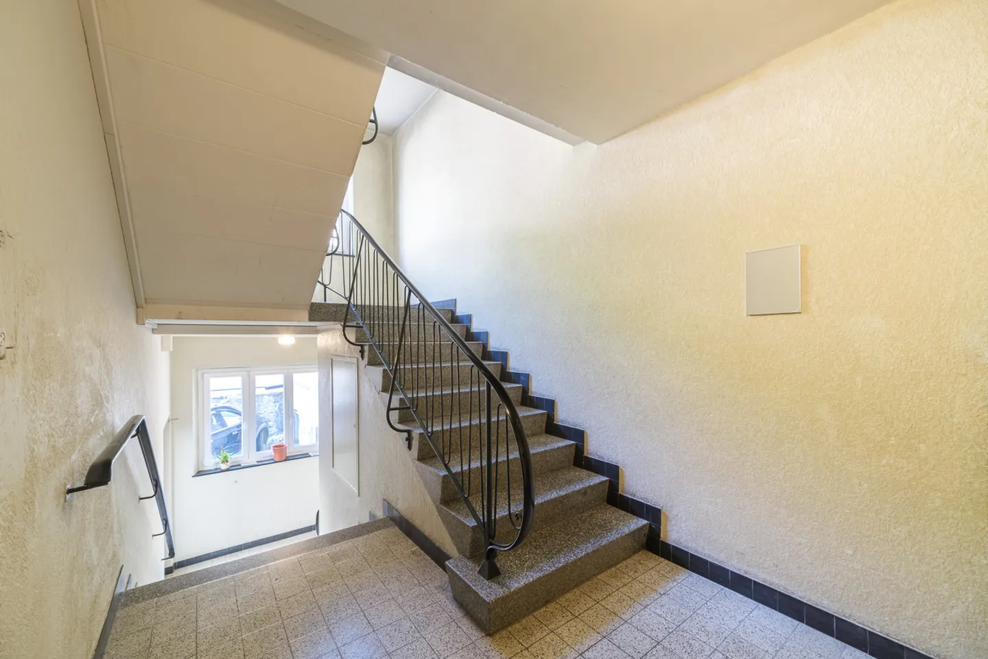 Edificio in affitto nel cuore di St-Imier - Foto 15 di 18