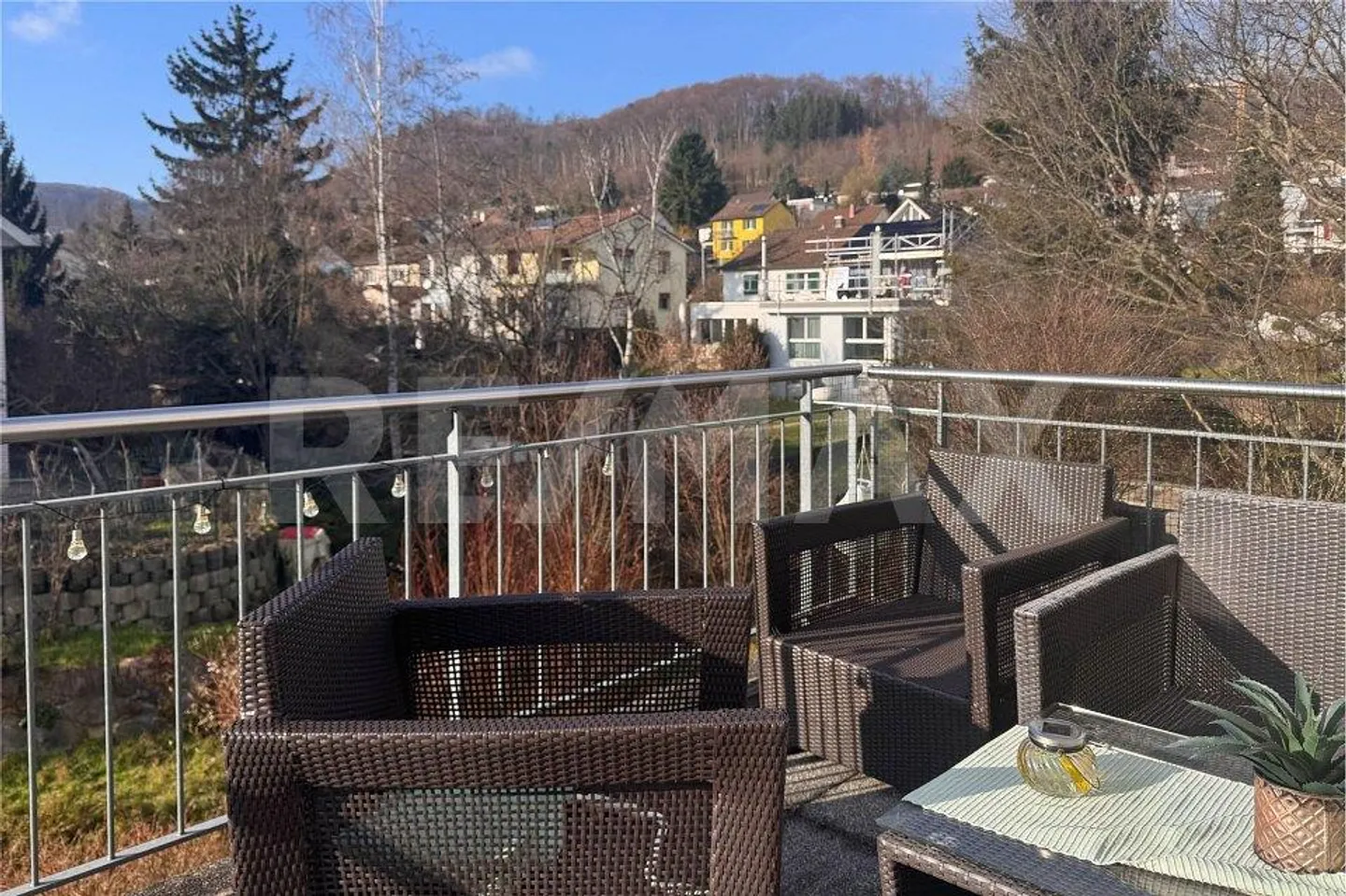 Appartement exclusif de 5,5 pièces avec deux terrasses sur le toit - Photo 9 sur 10