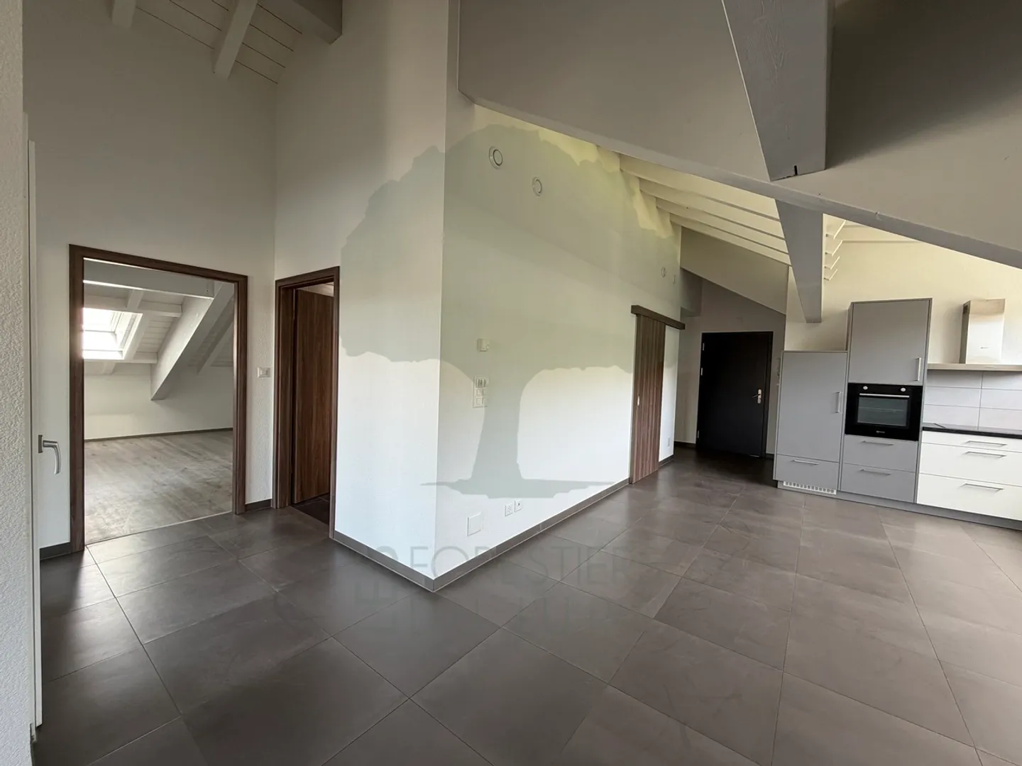 Wunderschöne 4.5 Zimmer Minergie Wohnung mit Terrasse - Foto 23 von 24