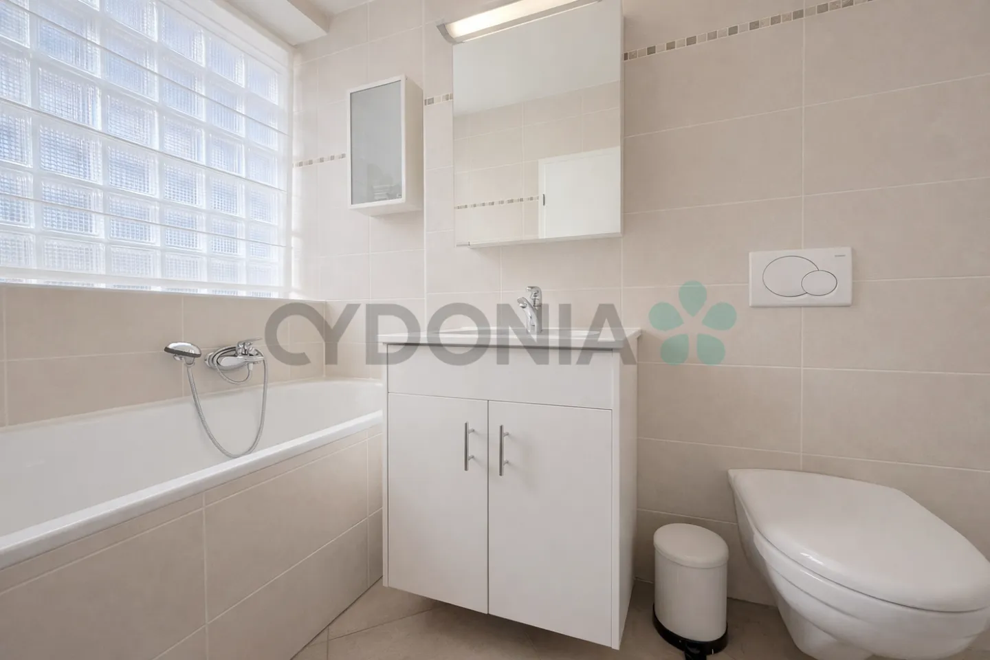 Sublime attico con 5 camere e terrazza a Saconnex-d'Arve - Foto 9 di 9