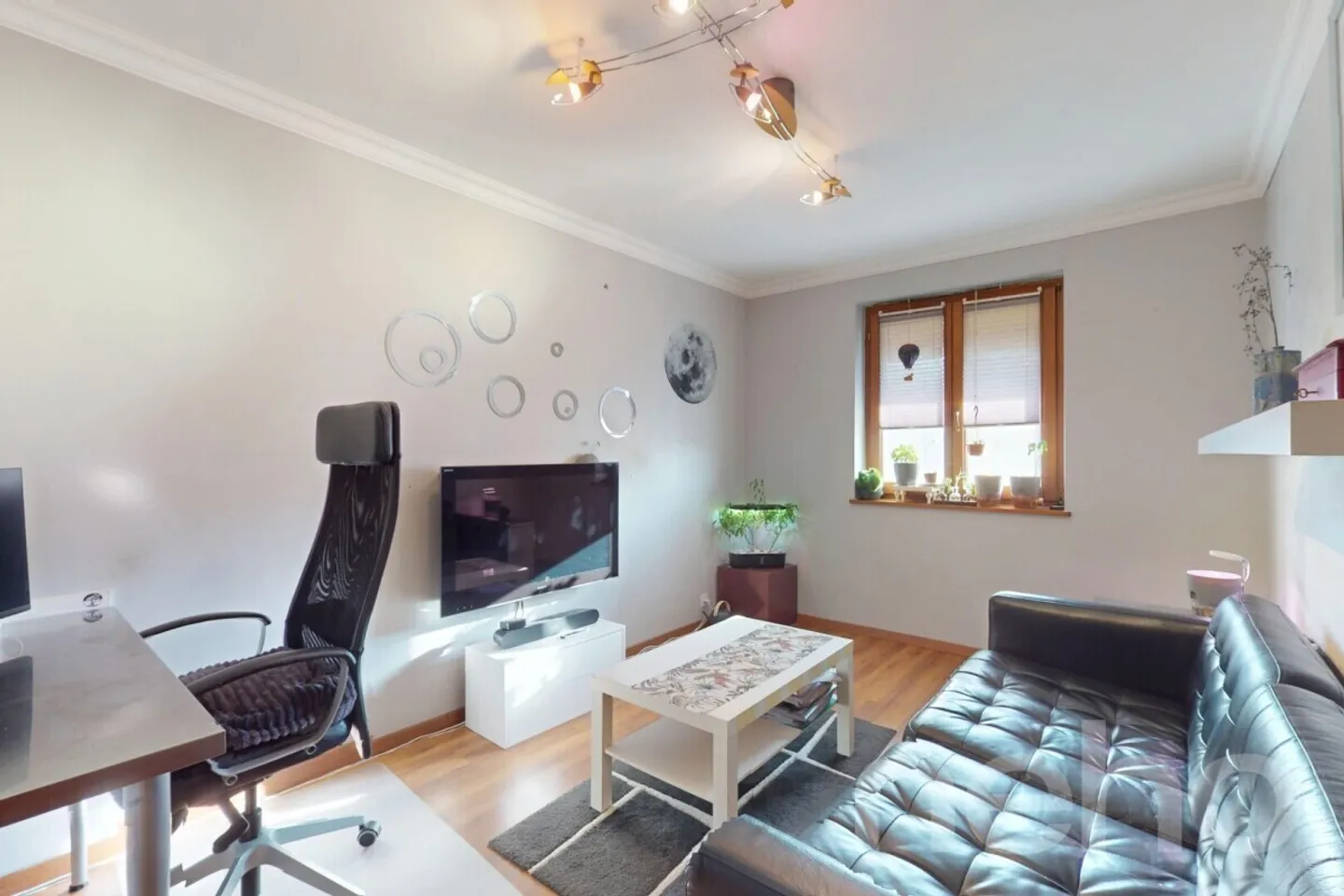 Large 6.5-room flat in absolute peace and quiet in Morges - Photo 11 of 13