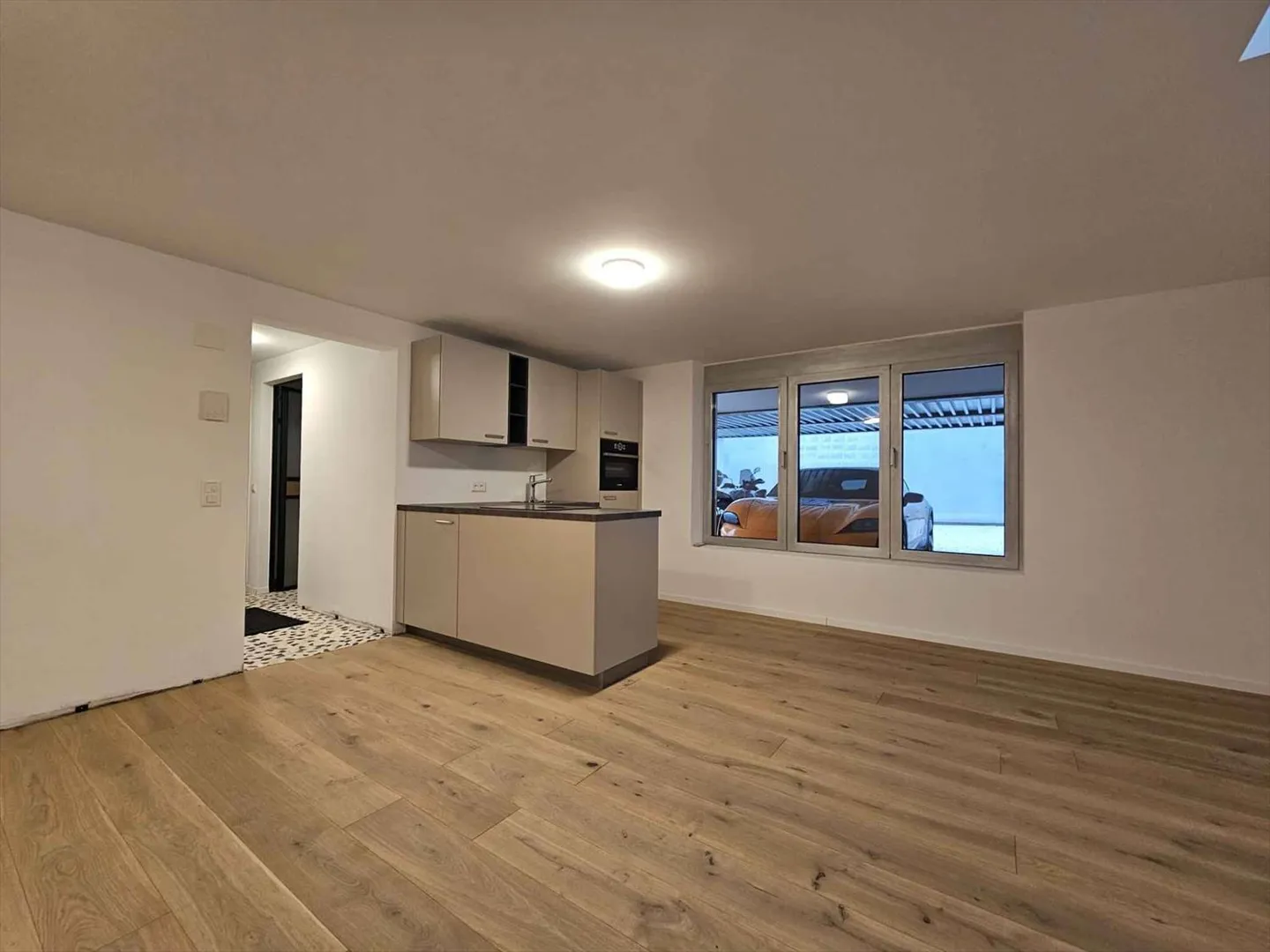 New studio apartment in a new building - Photo 1 of 7