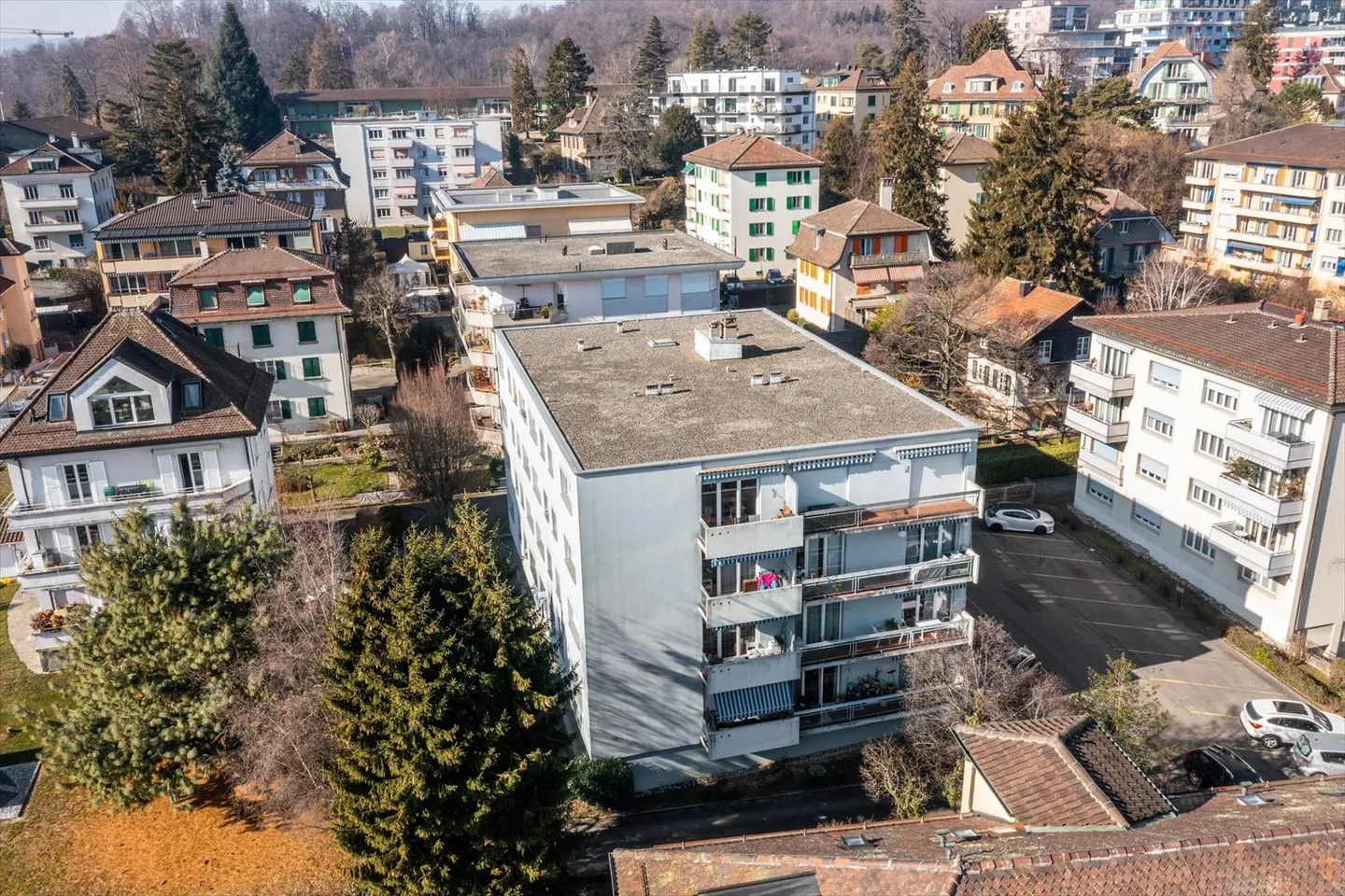 3-room apartment near CHUV for rent on December 16, 2025 - Photo 2 of 2