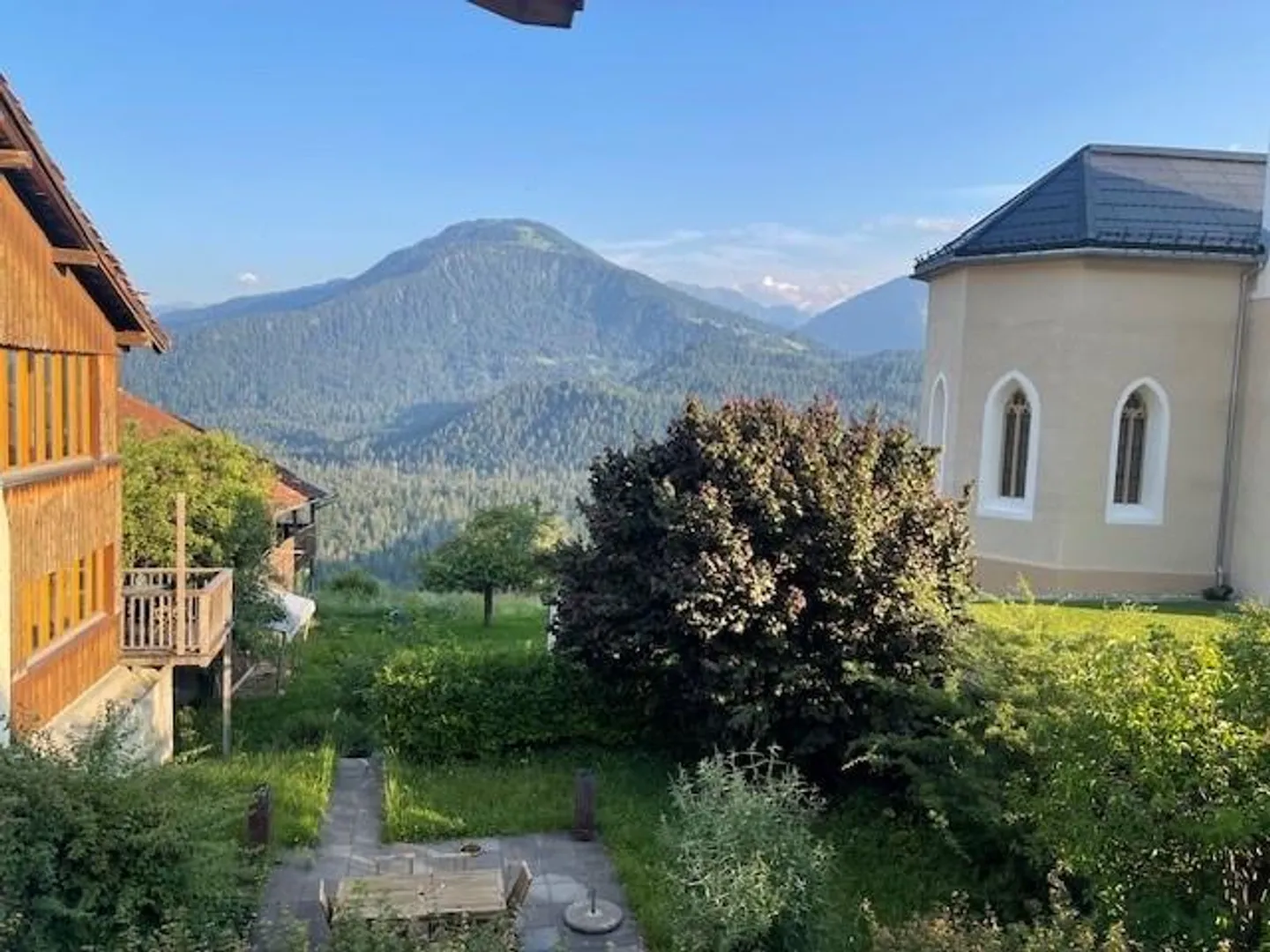 Condominio in un edificio storico recentemente ristrutturato, pronto per essere abitato - Foto 1 di 7