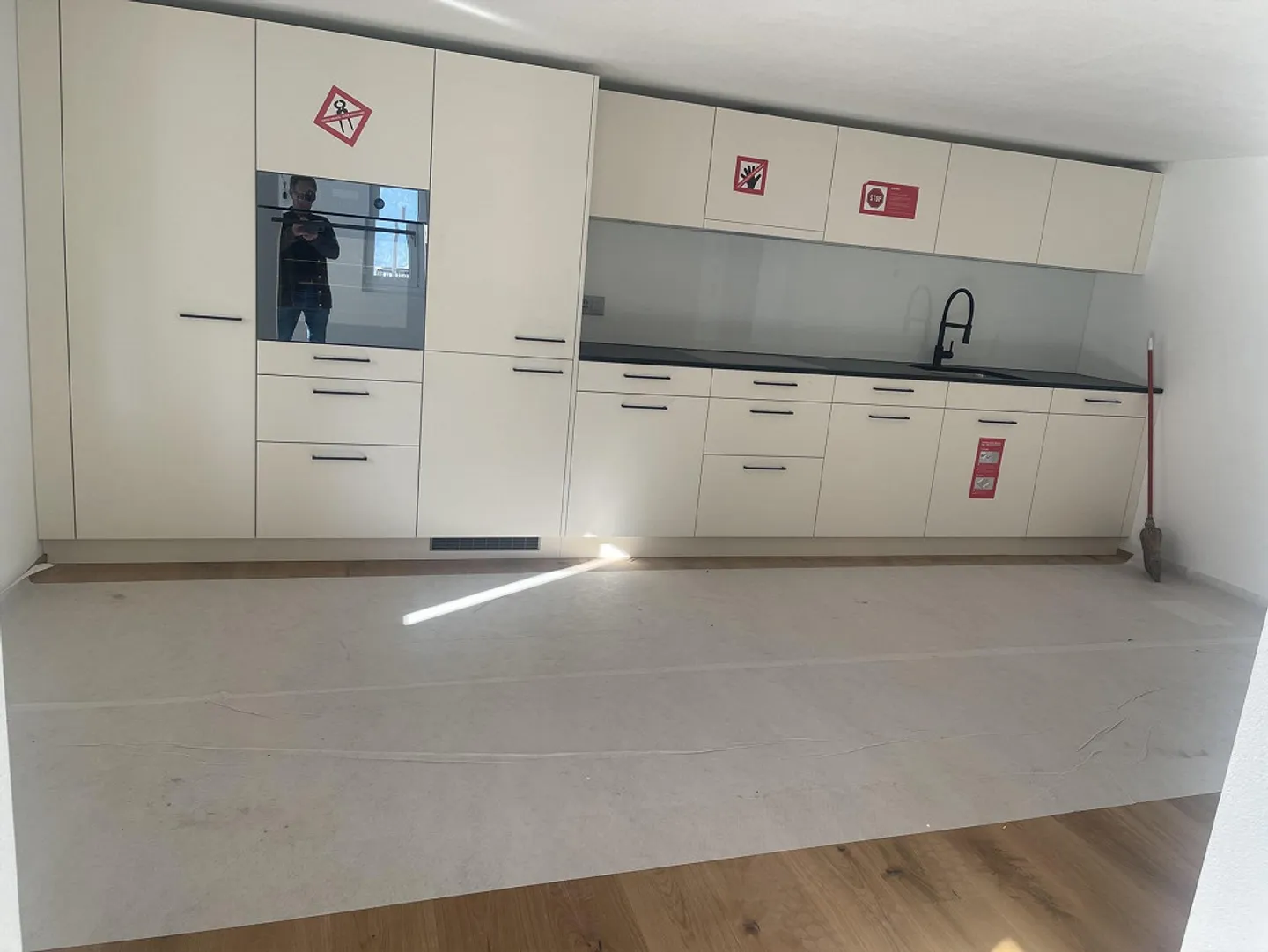 Condominio in un edificio storico recentemente ristrutturato, pronto per essere abitato - Foto 4 di 7