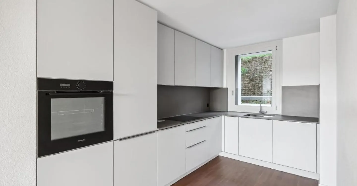 Wunderschöne 2,5 moderne Zimmer von 66m2 mit Balkon - Foto 5 von 11