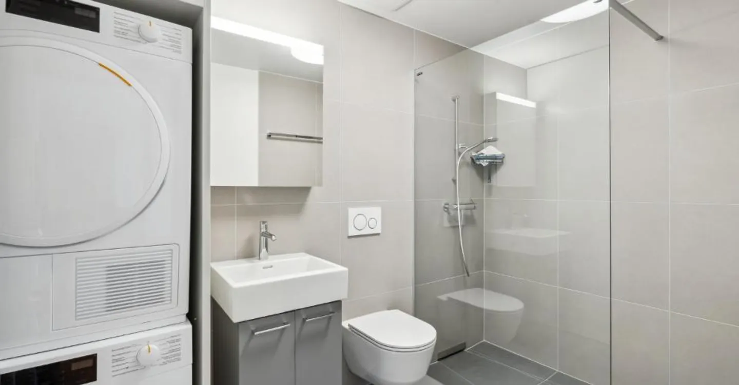 Wunderschöne 2,5 moderne Zimmer von 66m2 mit Balkon - Foto 7 von 11