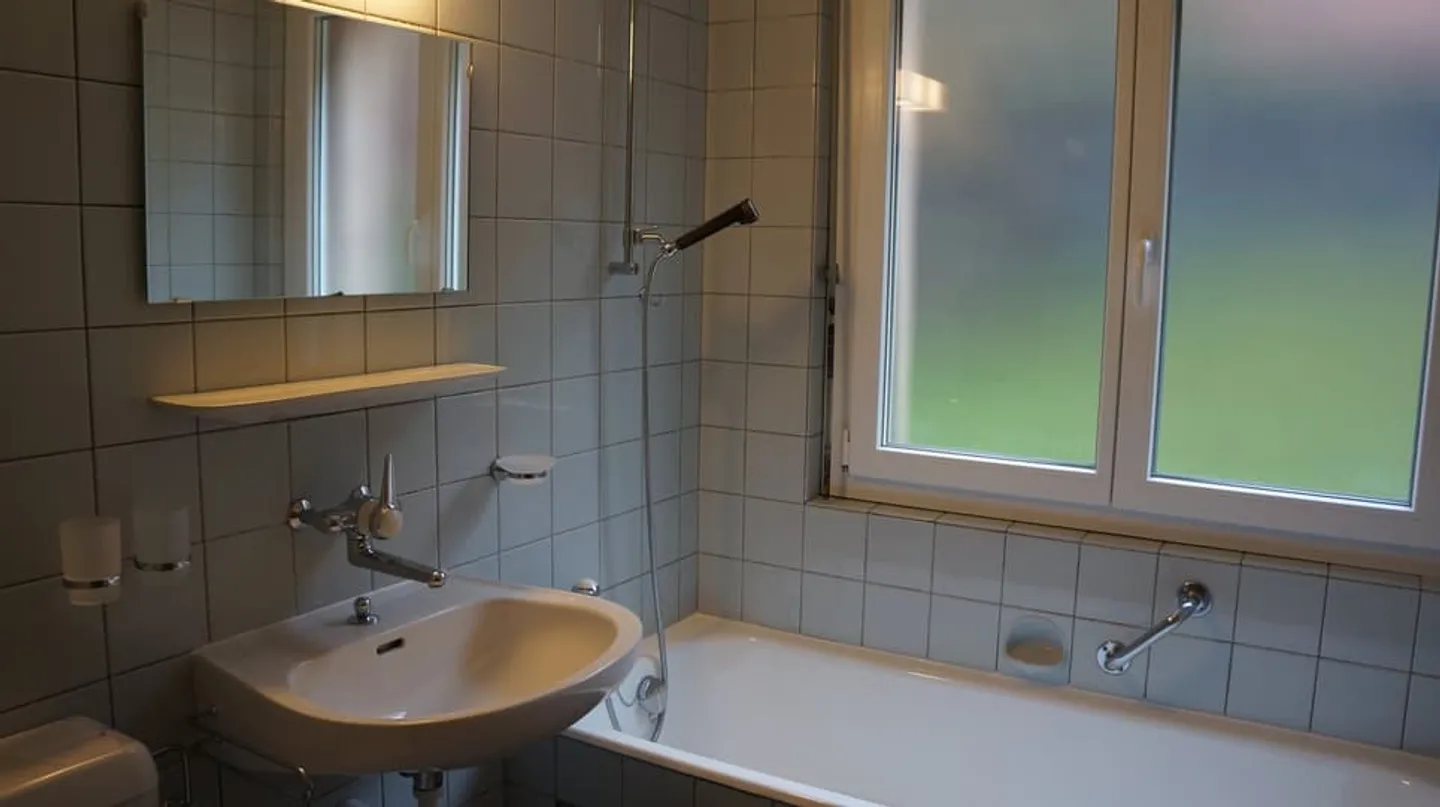 Rue des Fontaines 56, Cornaux - 4pces au 2ème étage - Photo 6 sur 7