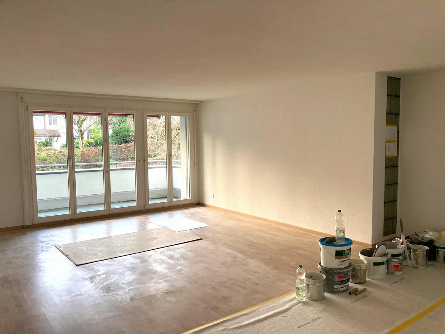 Frisch renovierte 3.5-Zimmerwohnung im Herzen von Au (Wädenswil) - Foto 1 von 10