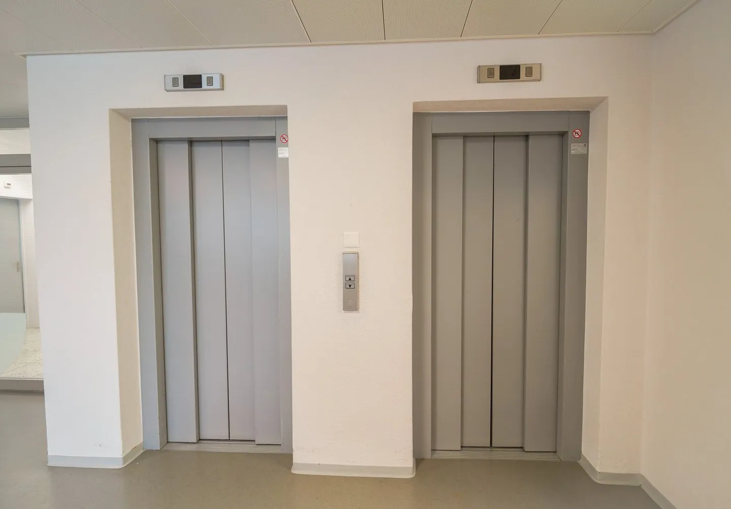 Attractive and flexible office spaces in Dübendorf - Photo 13 of 18