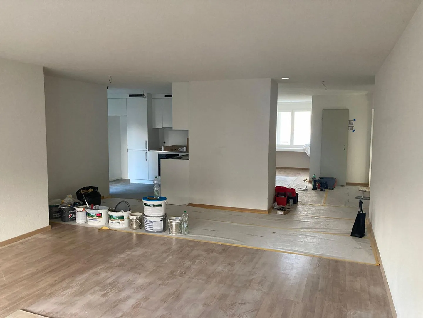 Frisch renovierte 3.5-Zimmerwohnung im Herzen von Au (Wädenswil) - Foto 2 von 10