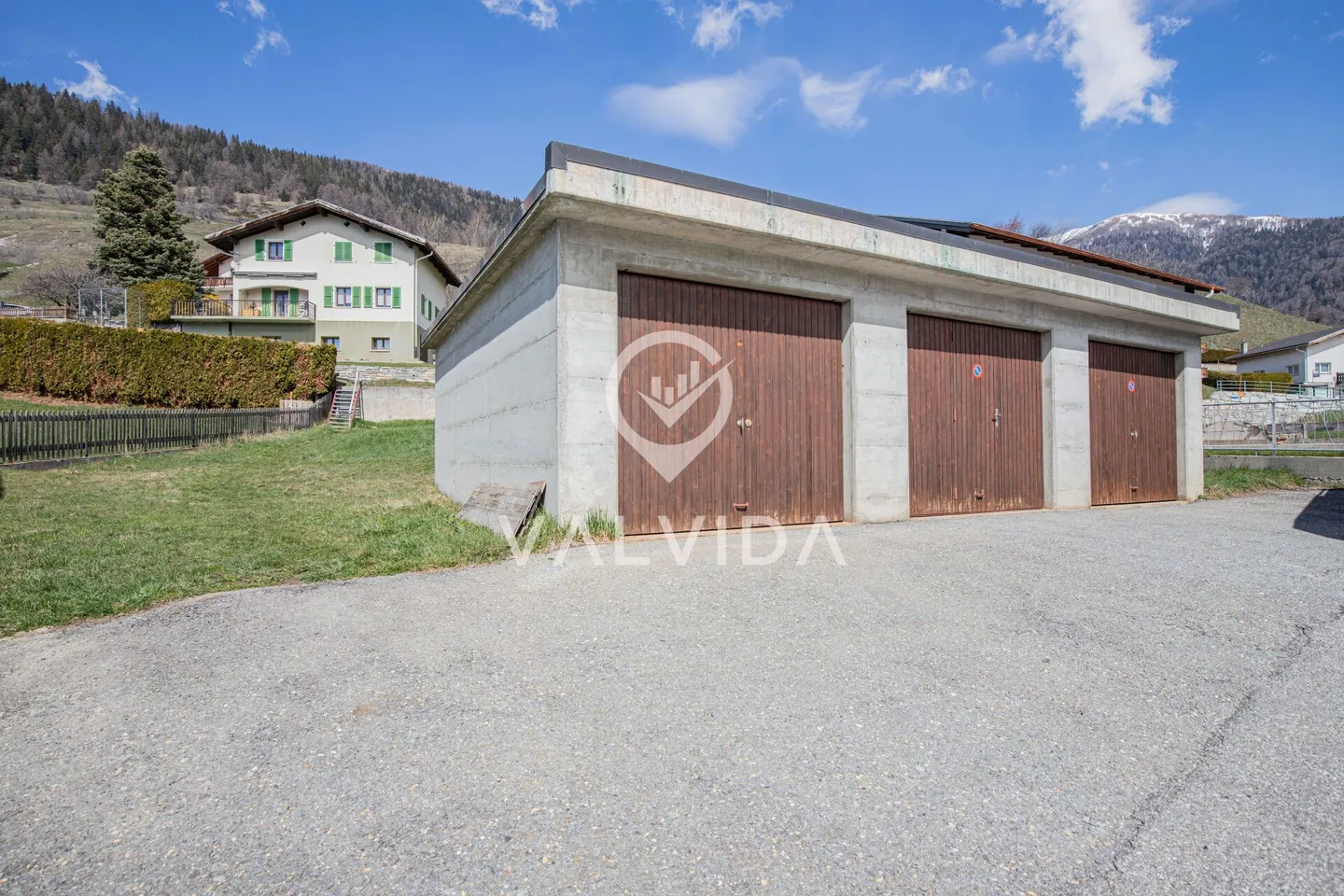 Terreno edificabile in una posizione molto soleggiata !!! - Foto 3 di 6