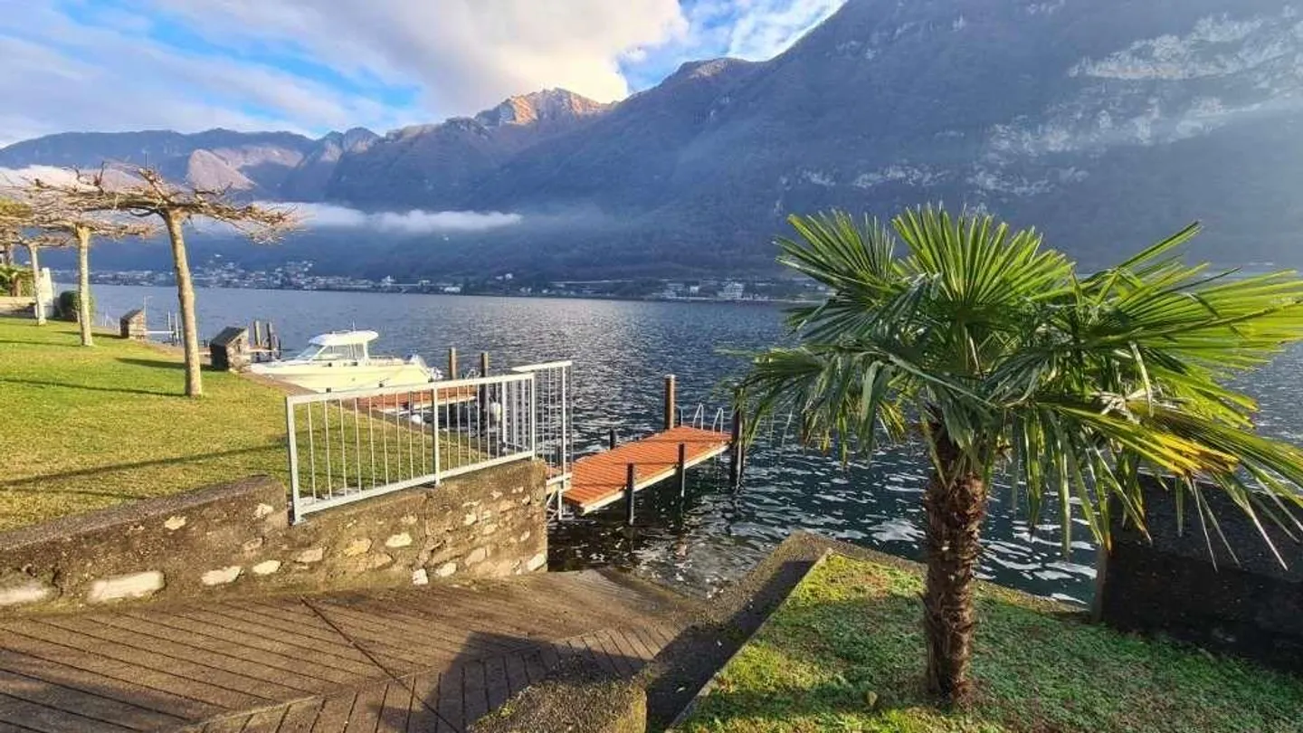 RIVA SAN VITALE: 2,5 Zimmer mit Seeblick - Foto 3 di 13