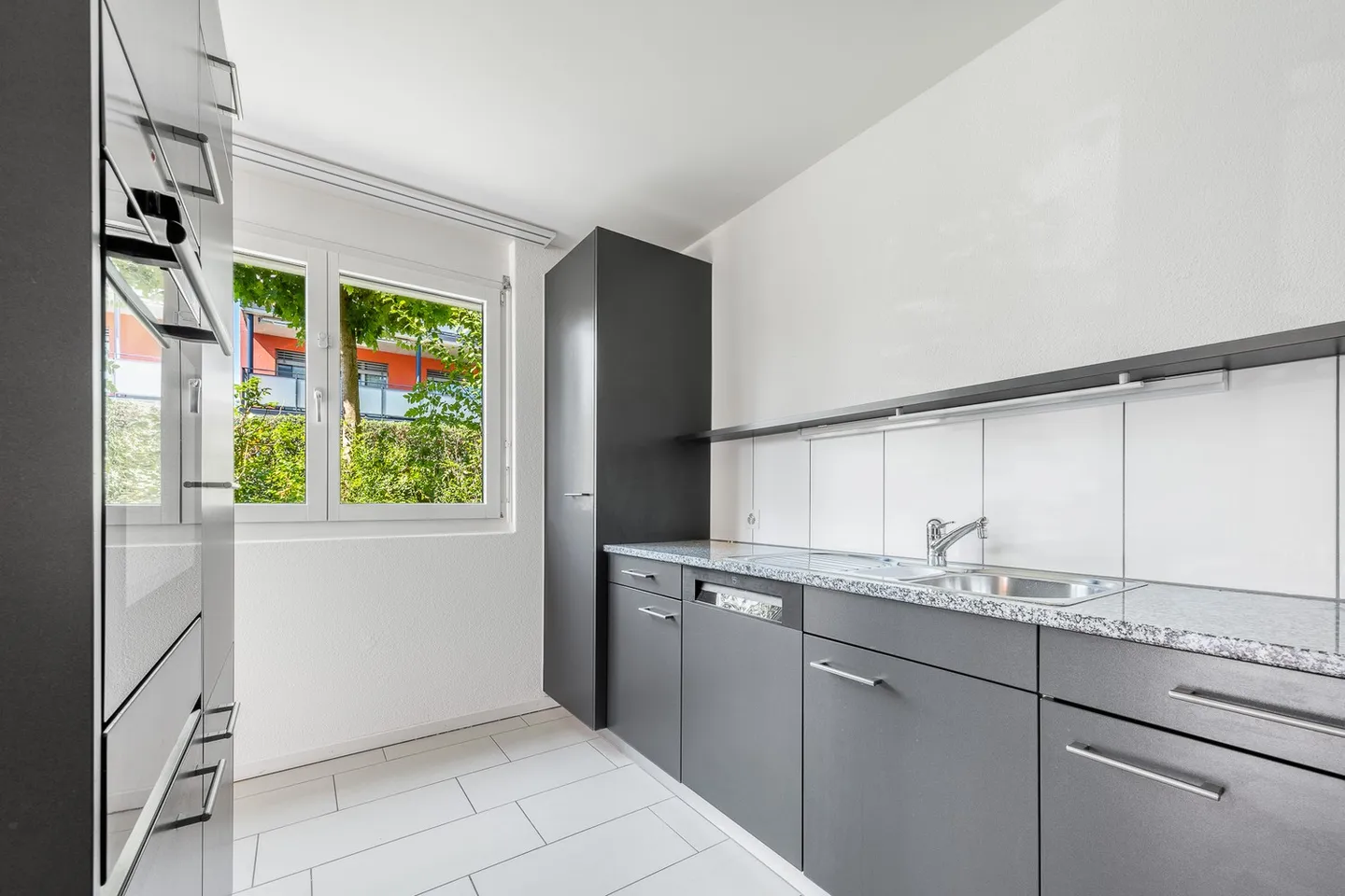 Appartamento da sogno a Bülach-Ovest cerca inquilini! - Foto 6 di 13