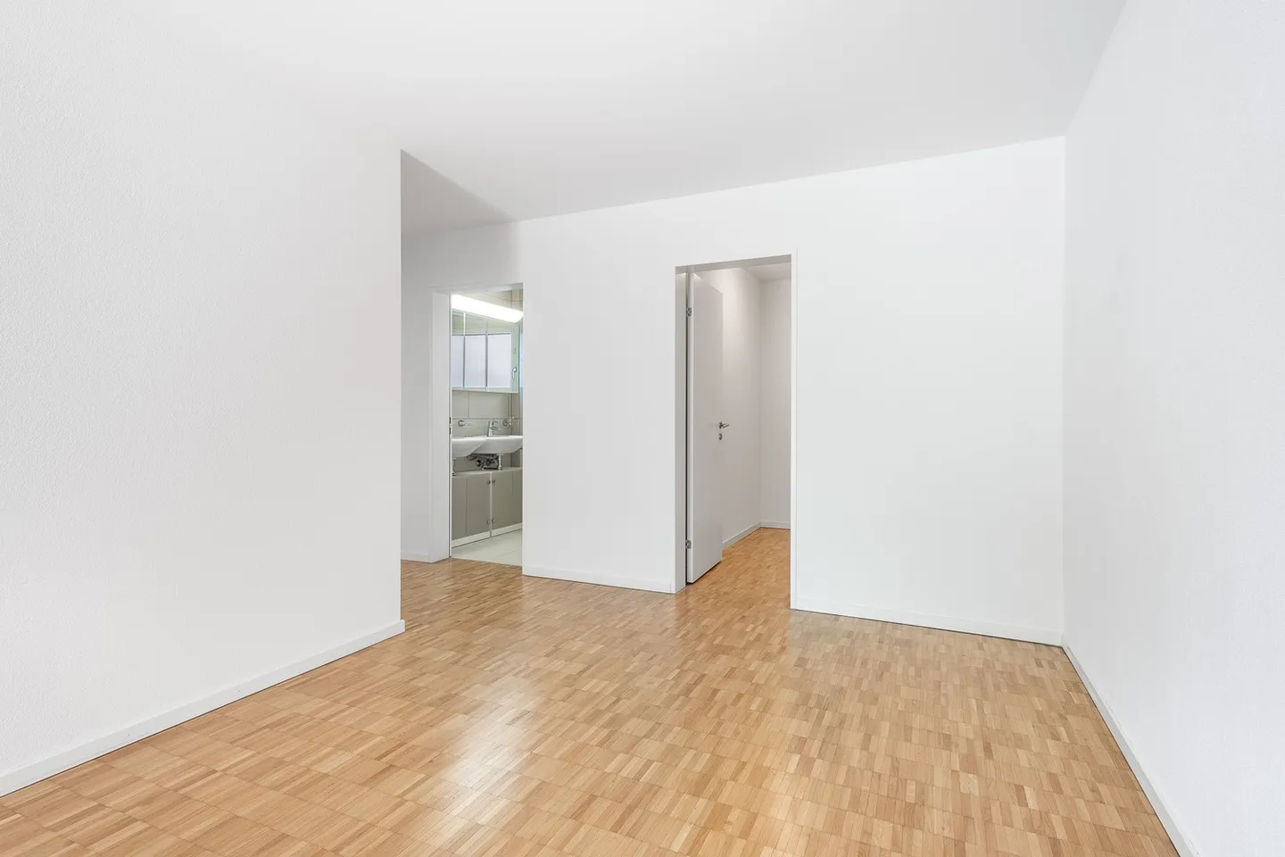 Appartamento da sogno a Bülach-Ovest cerca inquilini! - Foto 5 di 13