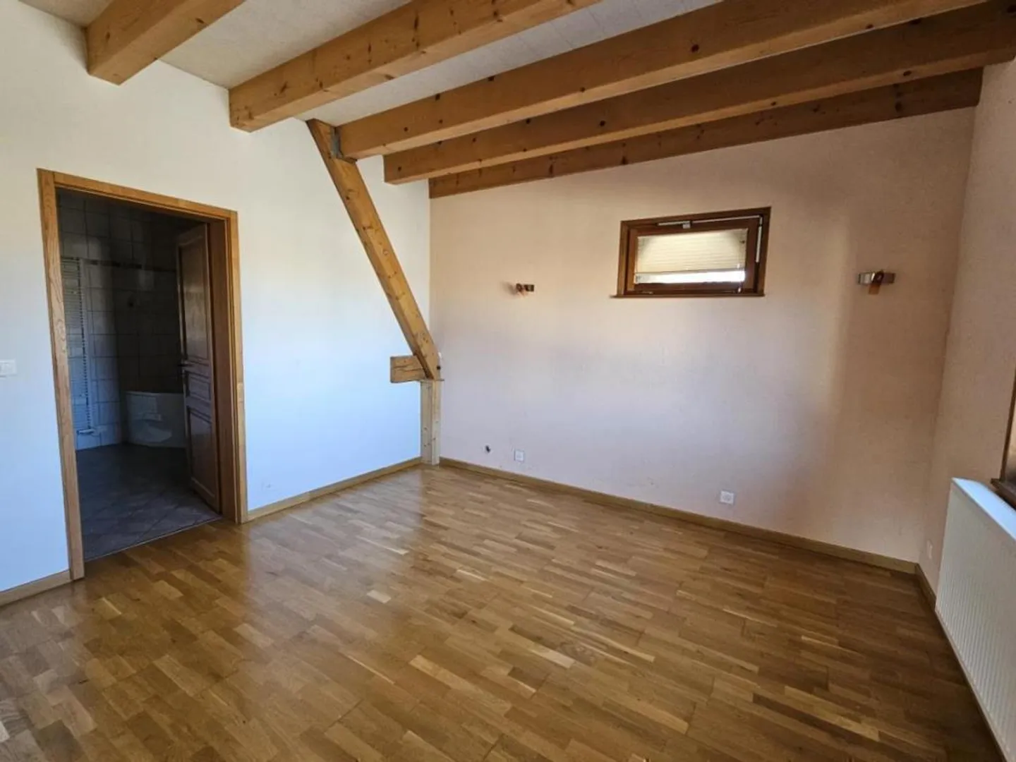 Dorfscheune mit Zwei Wohnungen - Foto 7 von 10