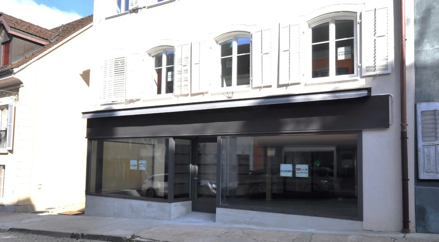 Very nice new commercial space of 63 m2 in Porrentruy - Photo 2 of 10