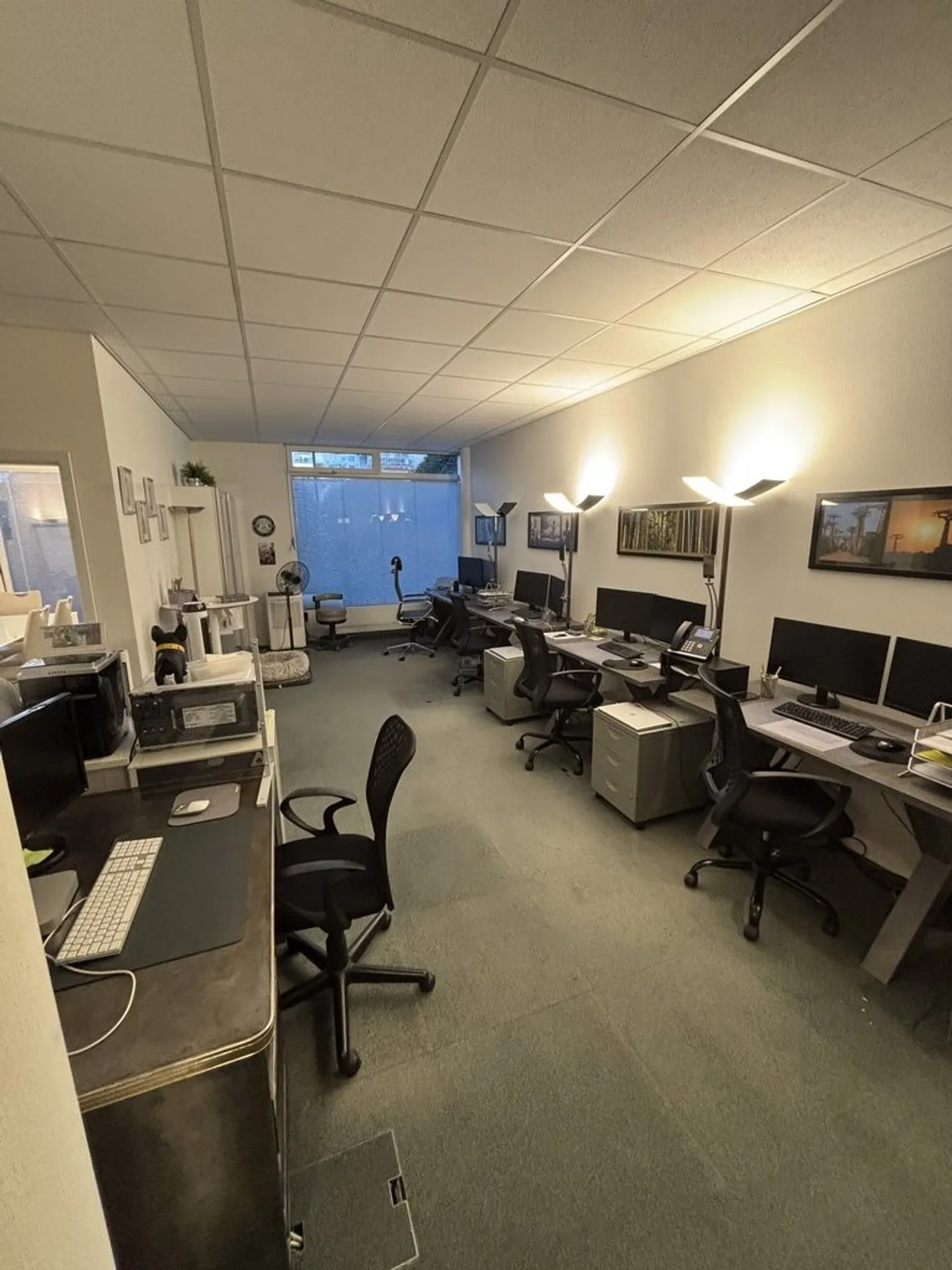 Helle Bürofläche in gemischt genutztem Gebäude - Foto 1 von 5