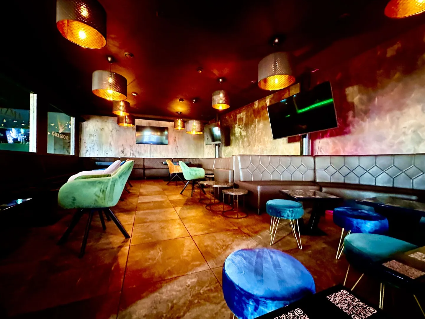 Exclusive Shisha Bar with Style: Now for Sale! - Photo 3 of 5