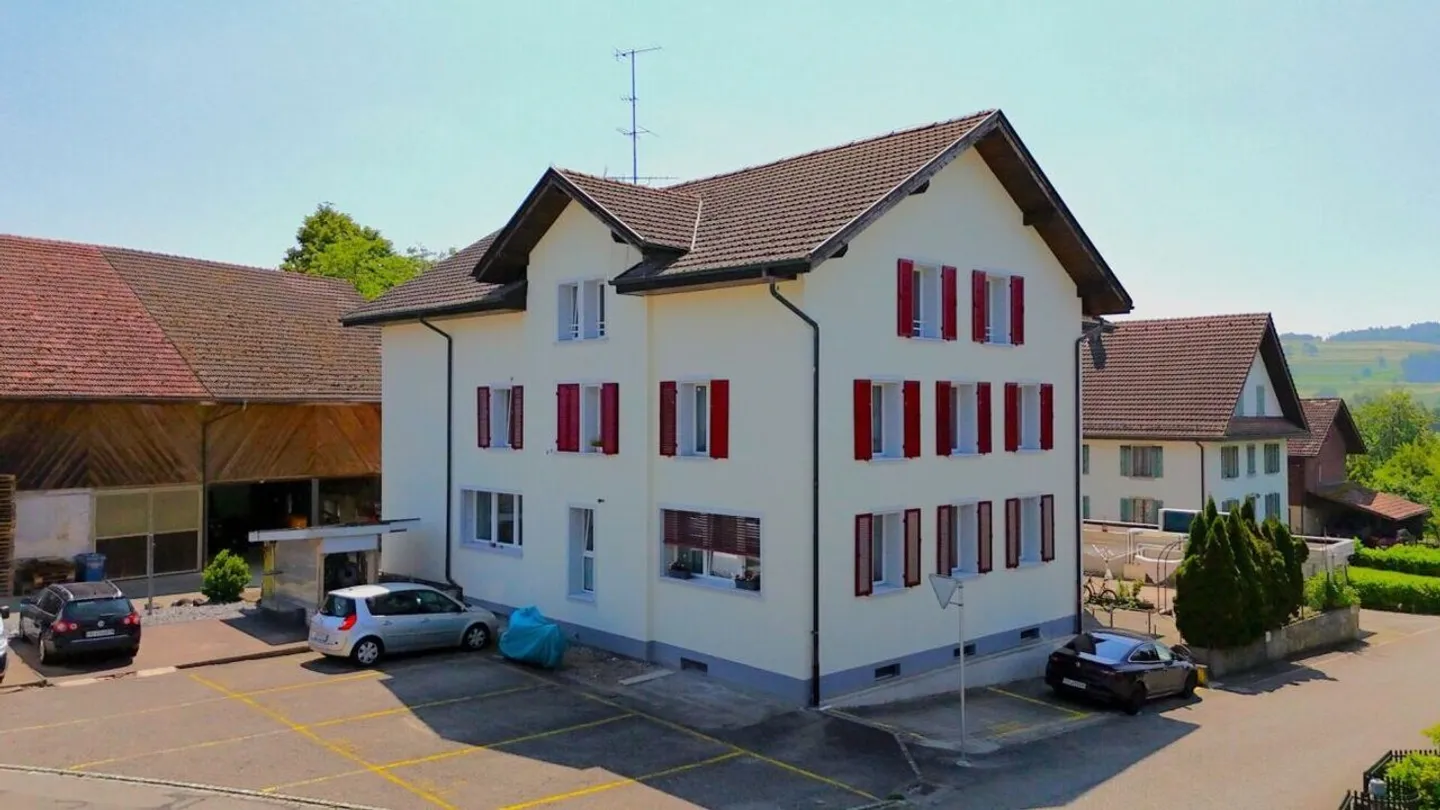 Appartement sous les toits moderne et charmant de 2,5 pièces - Photo 9 sur 9