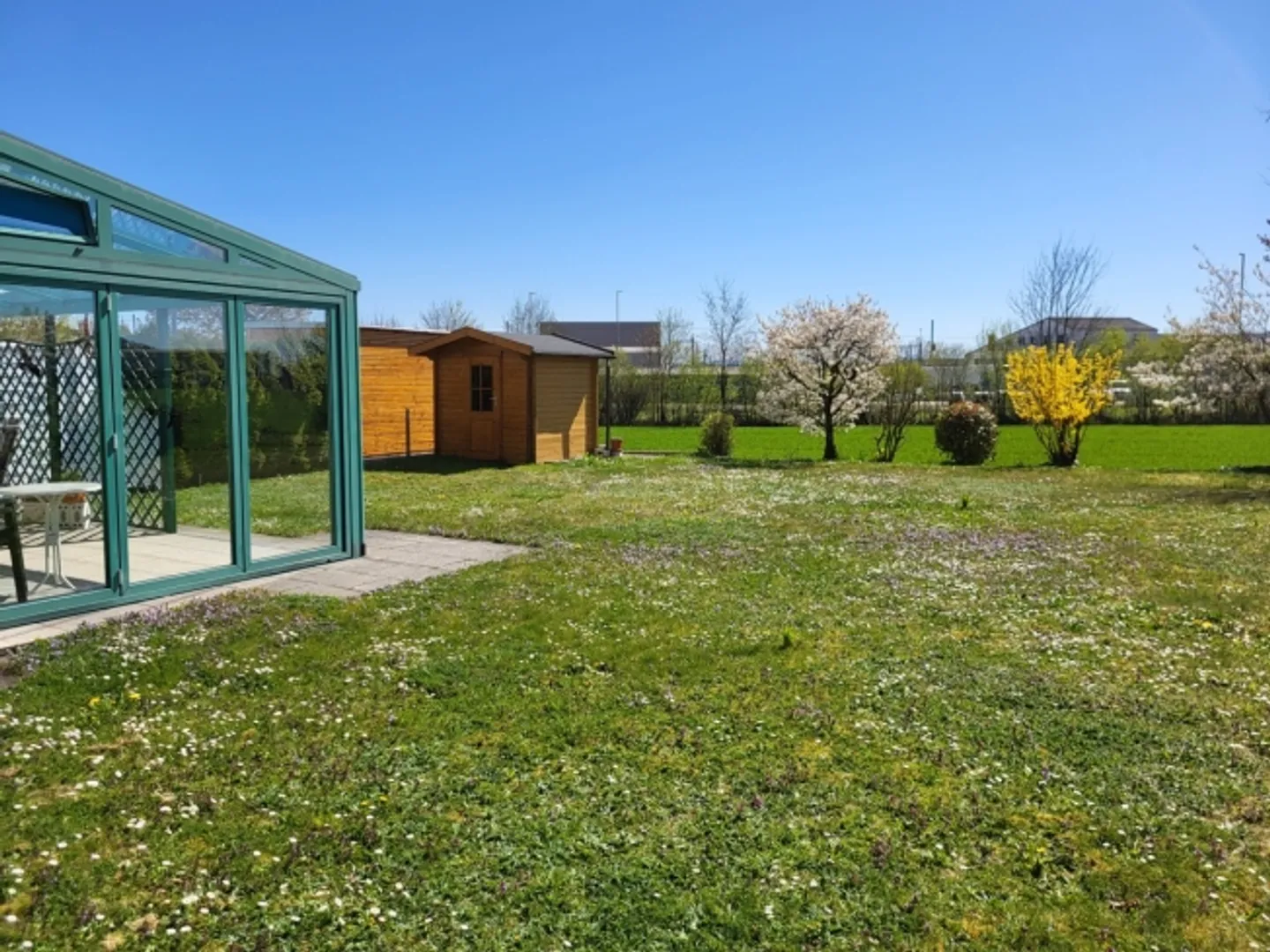 Wohnqualität wie im Einfamilienhaus  Tolle 5.5 Zimmer Gartenwohnung - Foto 2 von 14
