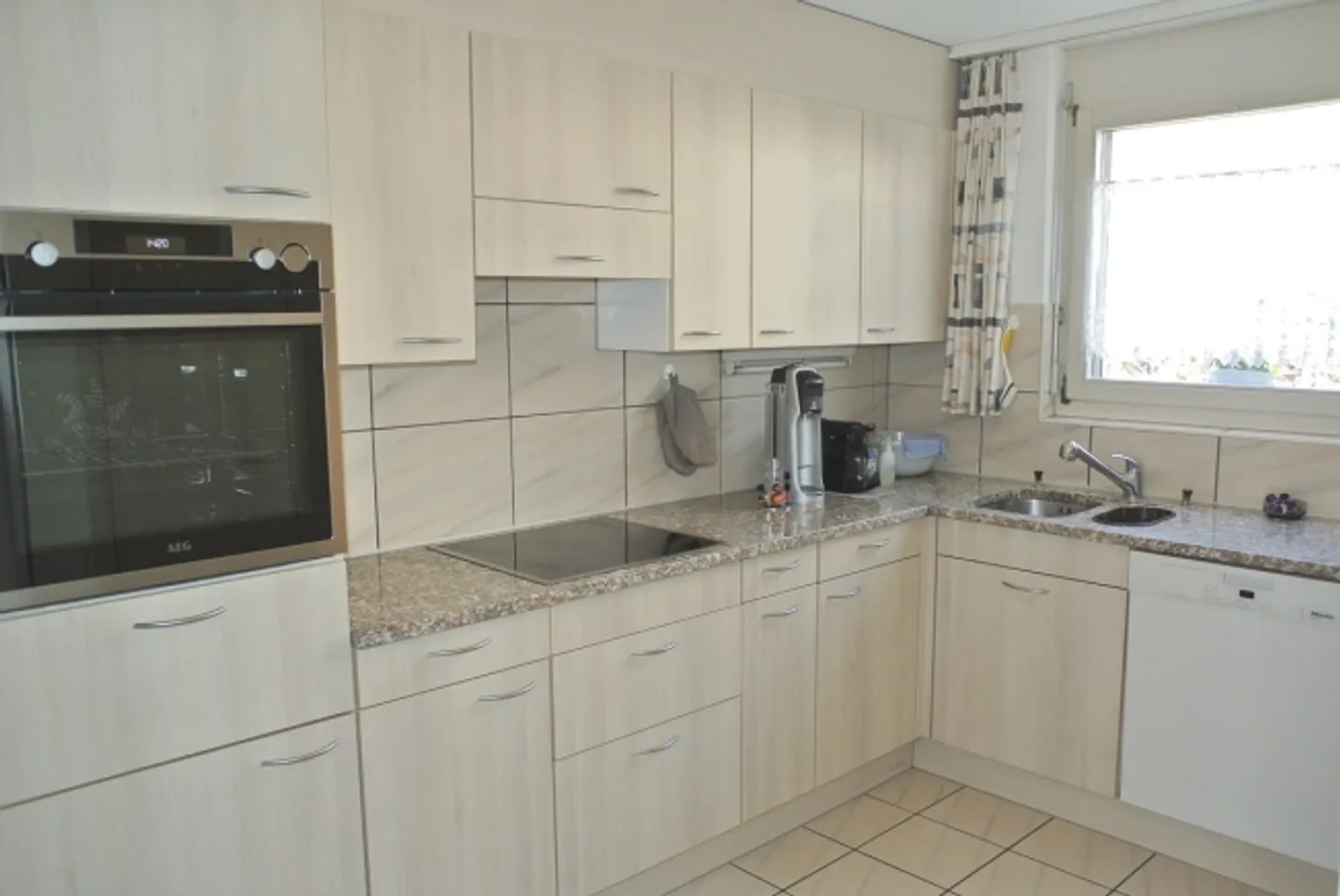 Wohnqualität wie im Einfamilienhaus  Tolle 5.5 Zimmer Gartenwohnung - Foto 9 von 14