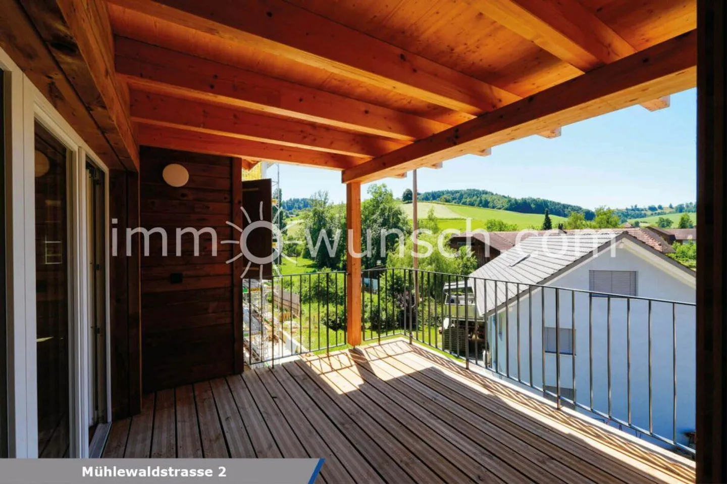Charmante 4 ½ pièces appartements en attique dans le développement... - Photo 1 sur 13