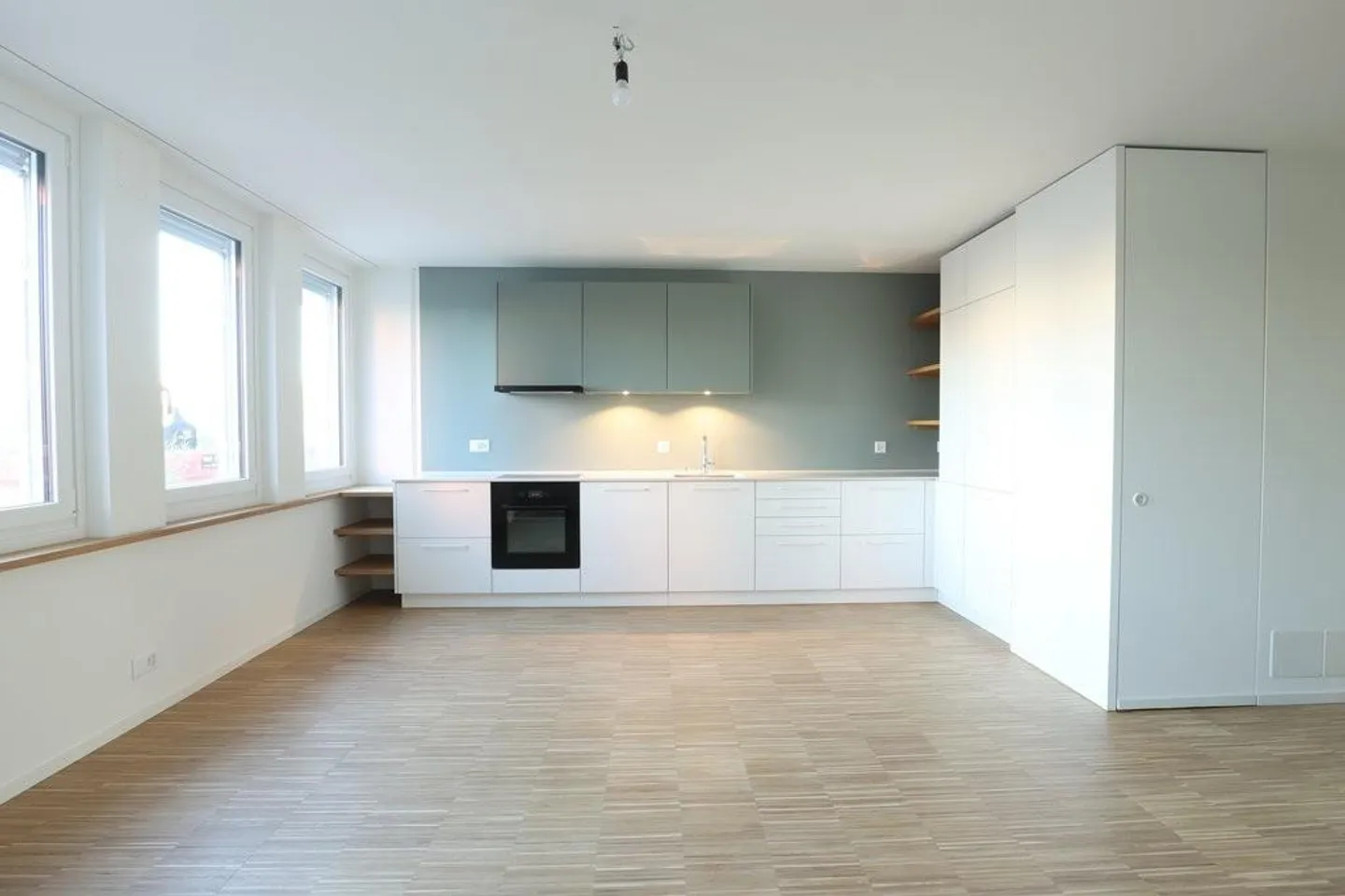 Neue Wohnung mit Gartensitzplatz - Foto 2 von 9