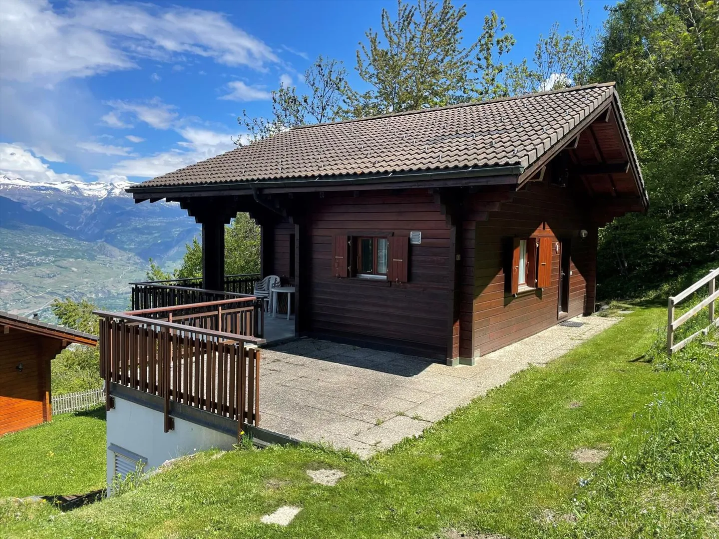 Chalet Les Fontannets 2 - Photo 1 of 9