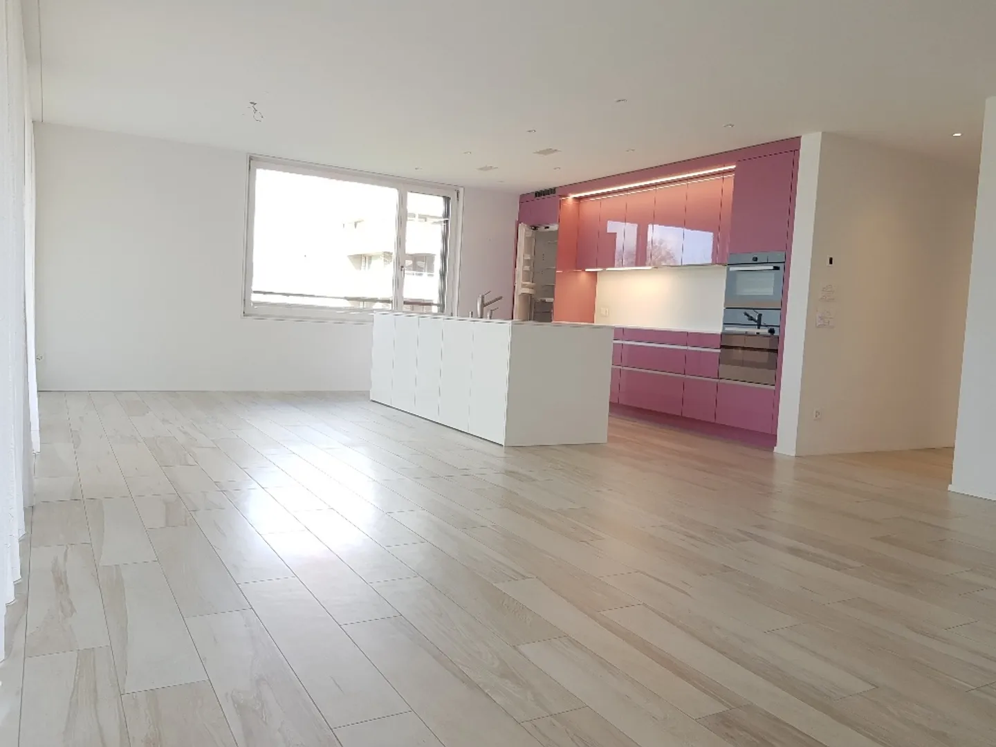 Excellent living quality in a quiet, central location - Photo 2 of 25