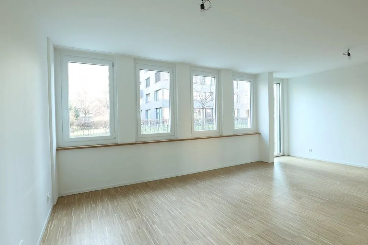 Neue Wohnung mit Gartensitzplatz - Foto 5 von 9