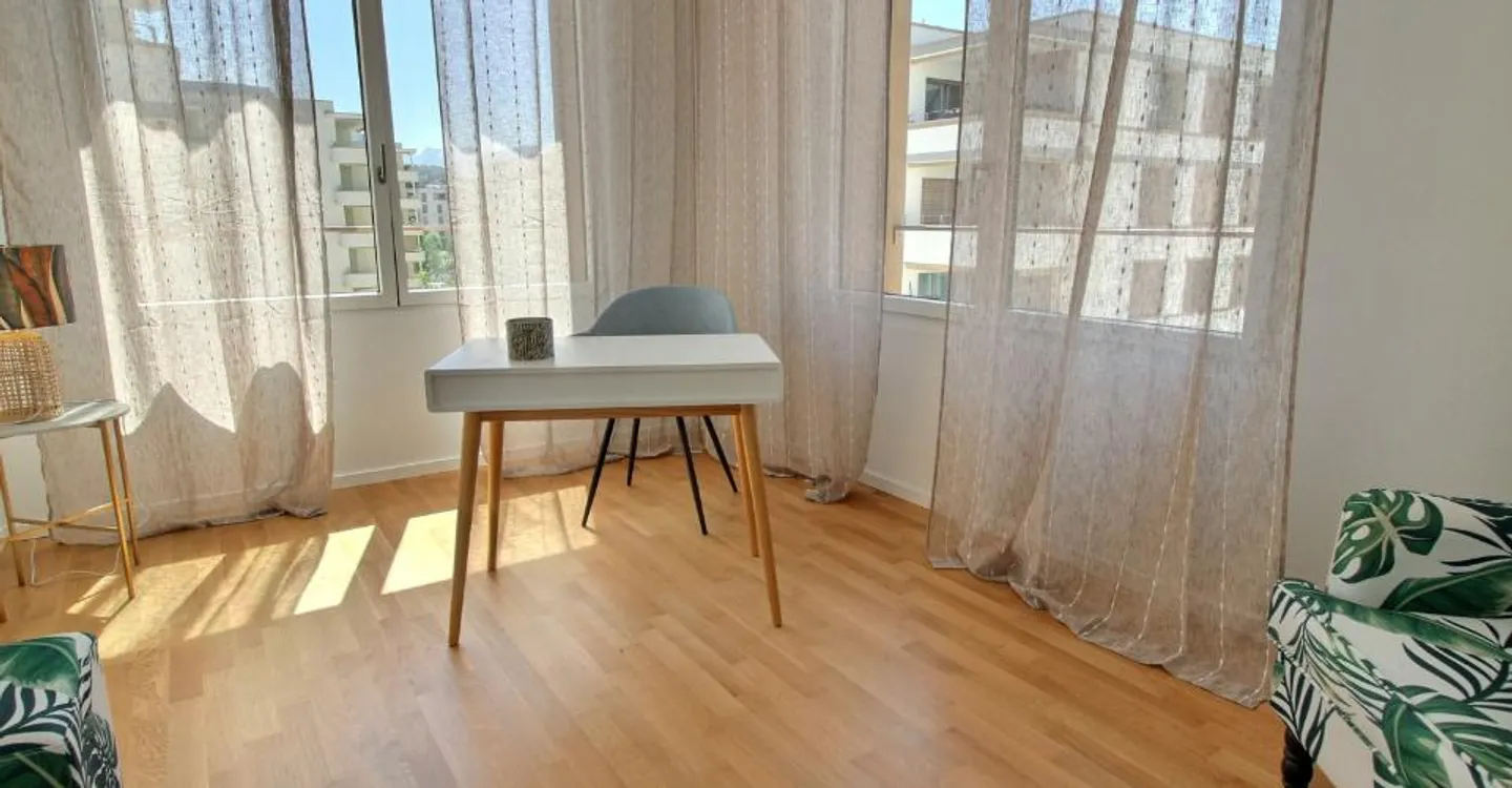 Magnificent new 4.5-room apartment for rent in Marly - Photo 3 of 11