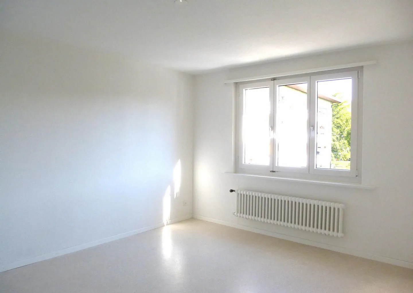 Helle 2-Zimmerwohnung - Foto 2 von 4