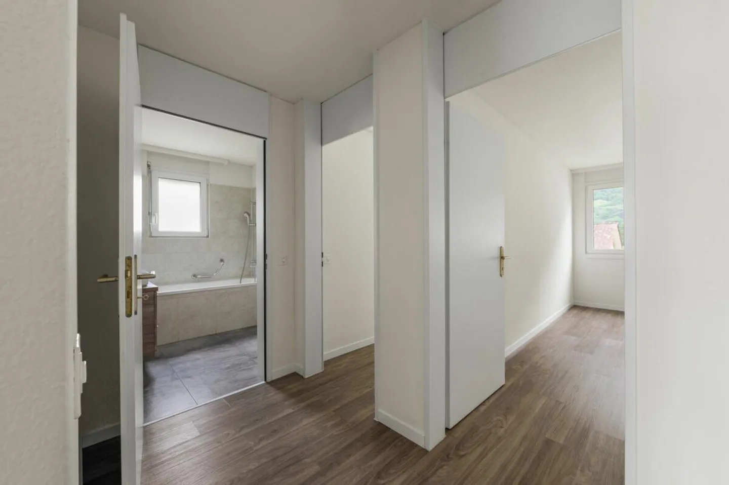 8700, Biasca, Via San Gottardo 40, apartment 4005 - Photo 4 of 10