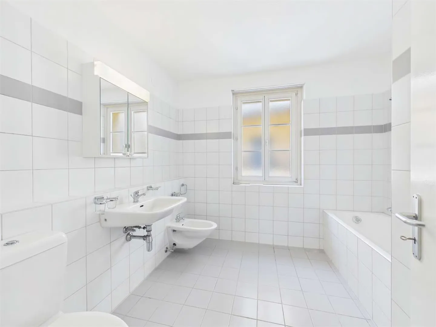 Spacious and bright 4.5-room apartment in the heart of Bellinzona - Photo 9 of 11