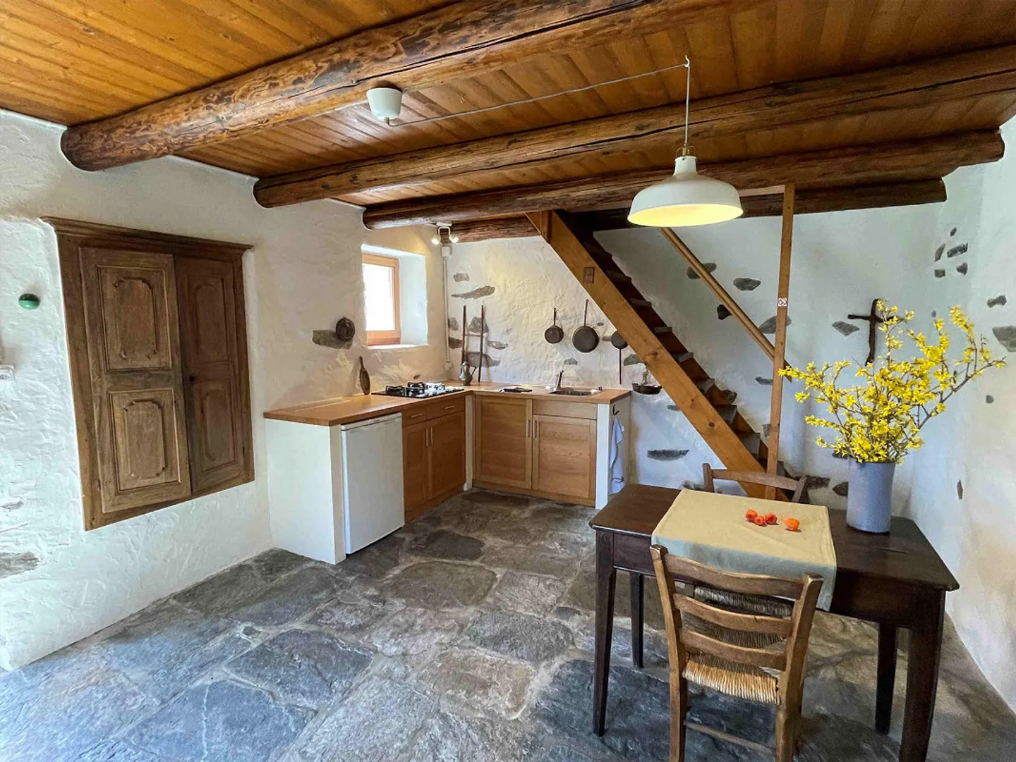 Rustic properties well restored immersed in nature - Photo 5 of 22