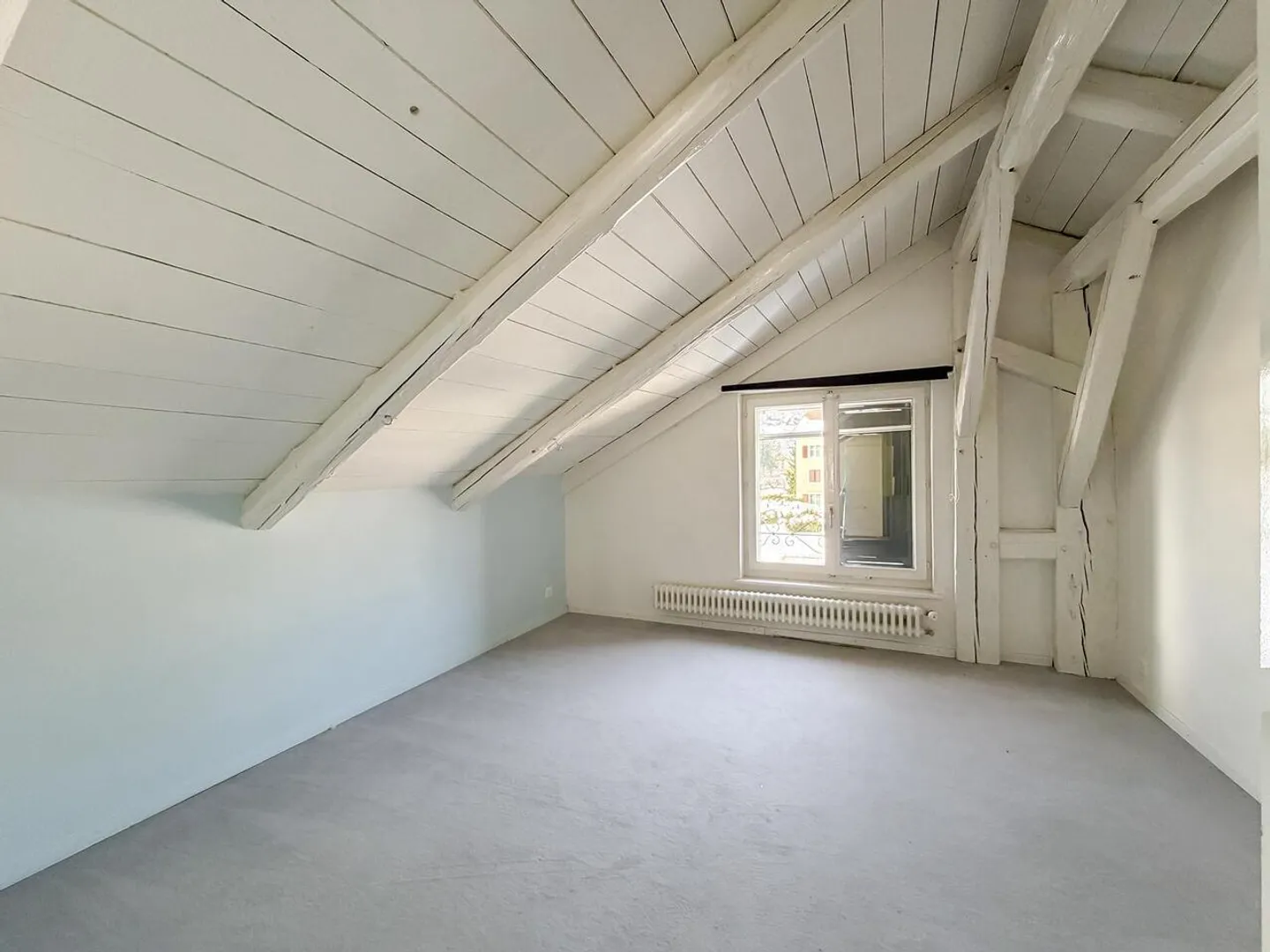 Charming duplex with a view of Val-de-Ruz – 4.5 rooms 159 m² - Photo 10 of 12