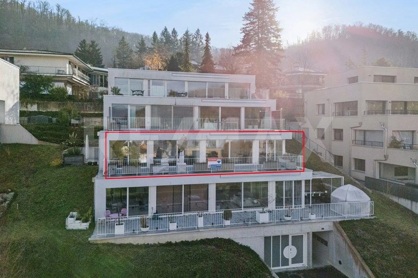 Moderner Wohntraum mit attraktivem Ausblick... - Foto 2 von 13