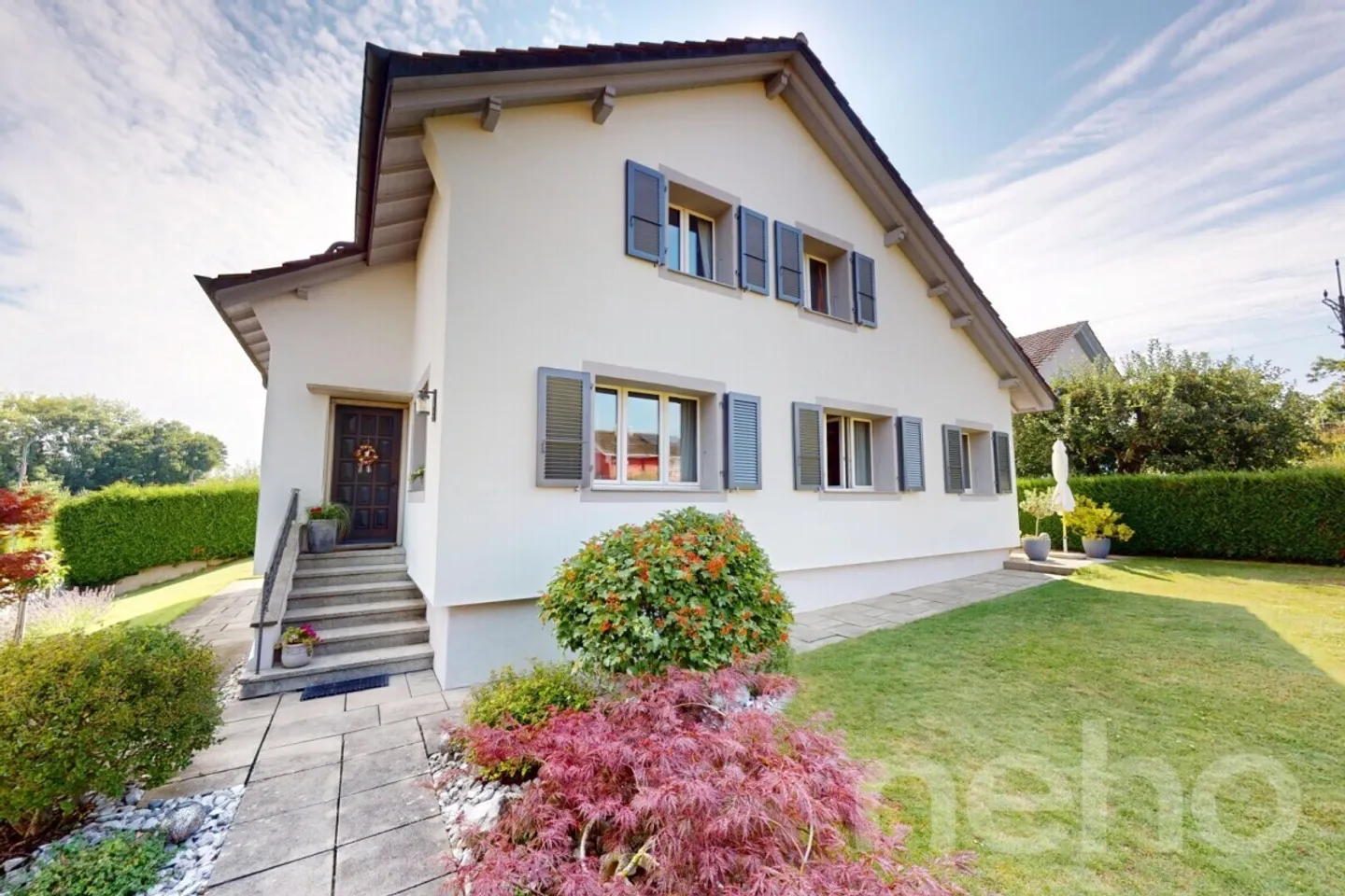 Splendid villa located in Estavayer-le-Lac, just steps from the shores of the lake - Photo 3 of 12