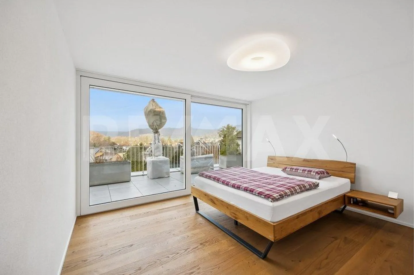 Moderner Wohntraum mit attraktivem Ausblick... - Foto 8 von 13