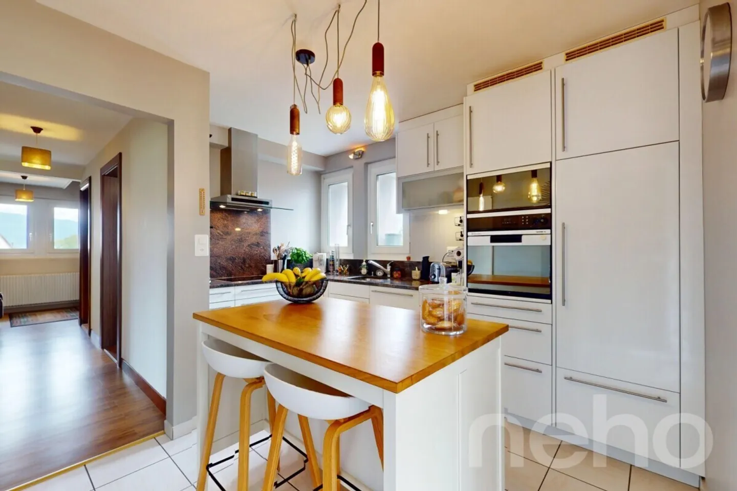 Splendid villa located in Estavayer-le-Lac, just steps from the shores of the lake - Photo 7 of 12