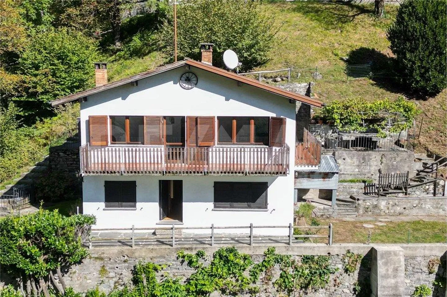 Maison jumelée avec vue dégagée - Photo 3 sur 11