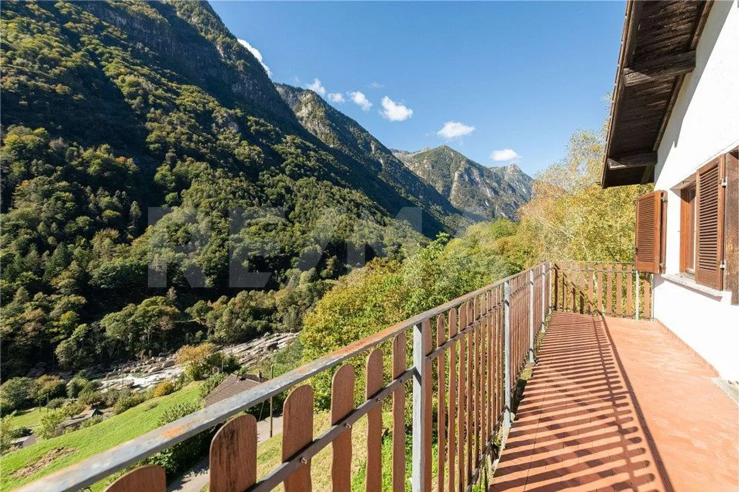 Maison jumelée avec vue dégagée - Photo 7 sur 11