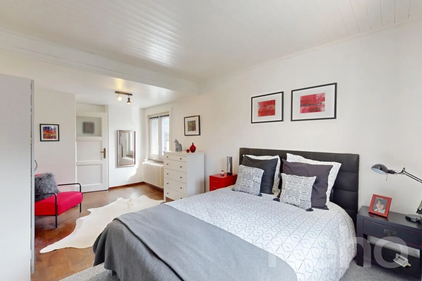 Splendid villa located in Estavayer-le-Lac, just steps from the shores of the lake - Photo 9 of 12