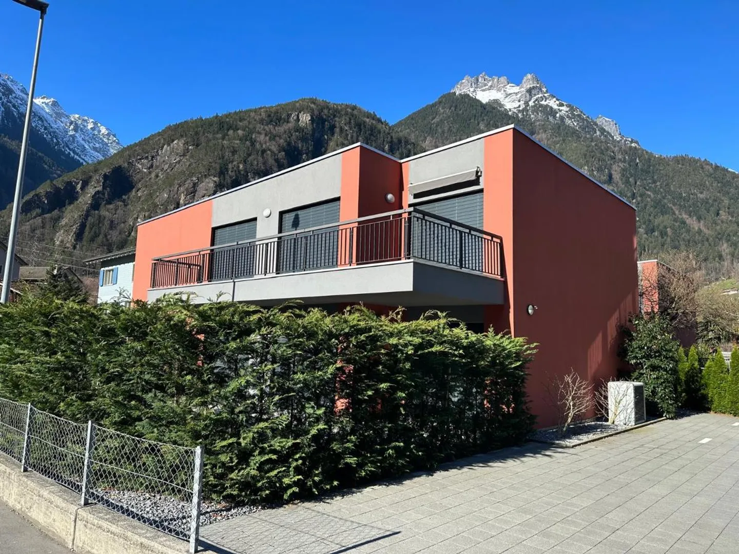 «11 Zimmer Einfamilienhaus» - Foto 1 von 5