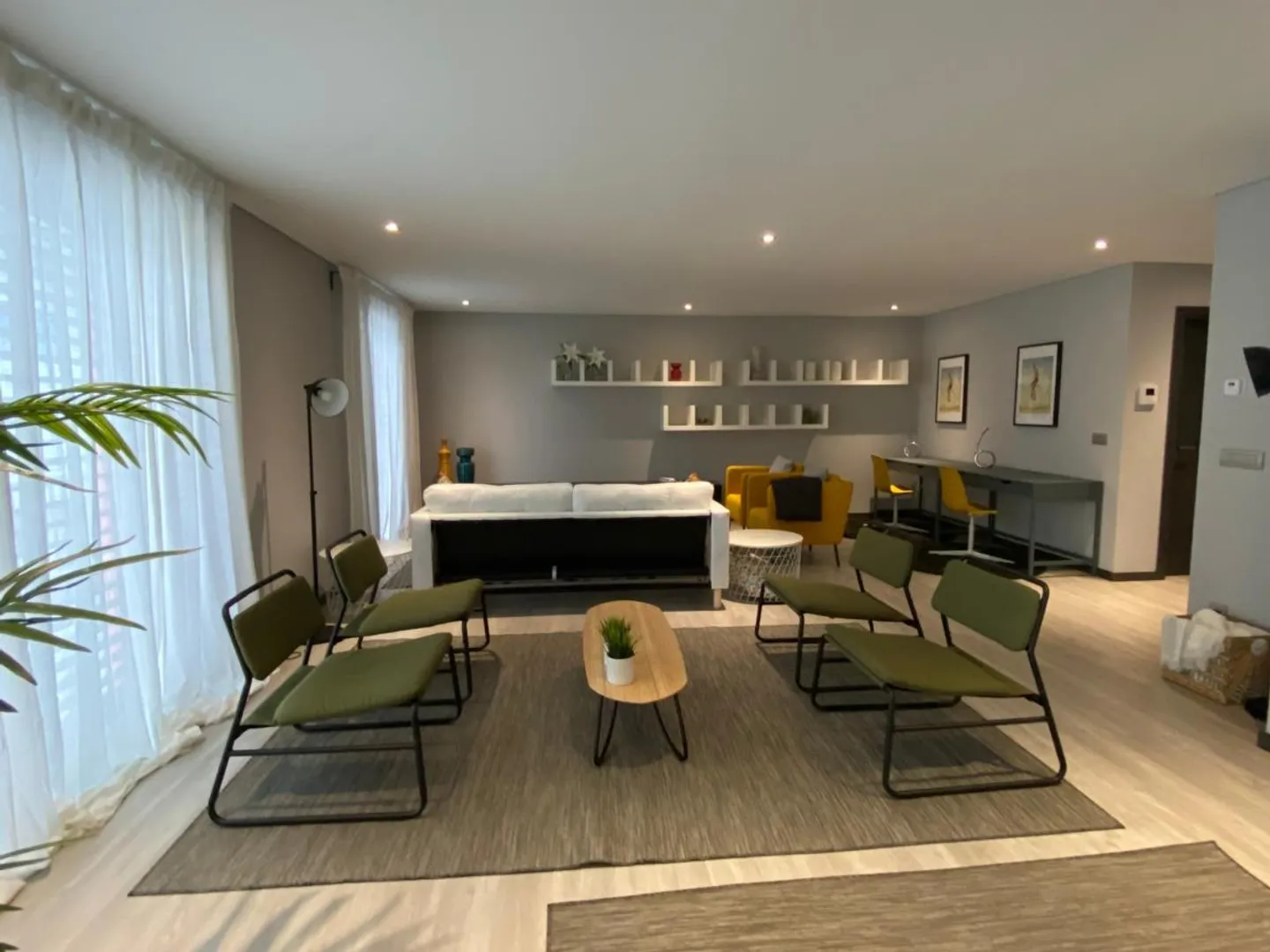 «11 Zimmer Einfamilienhaus» - Foto 3 von 5