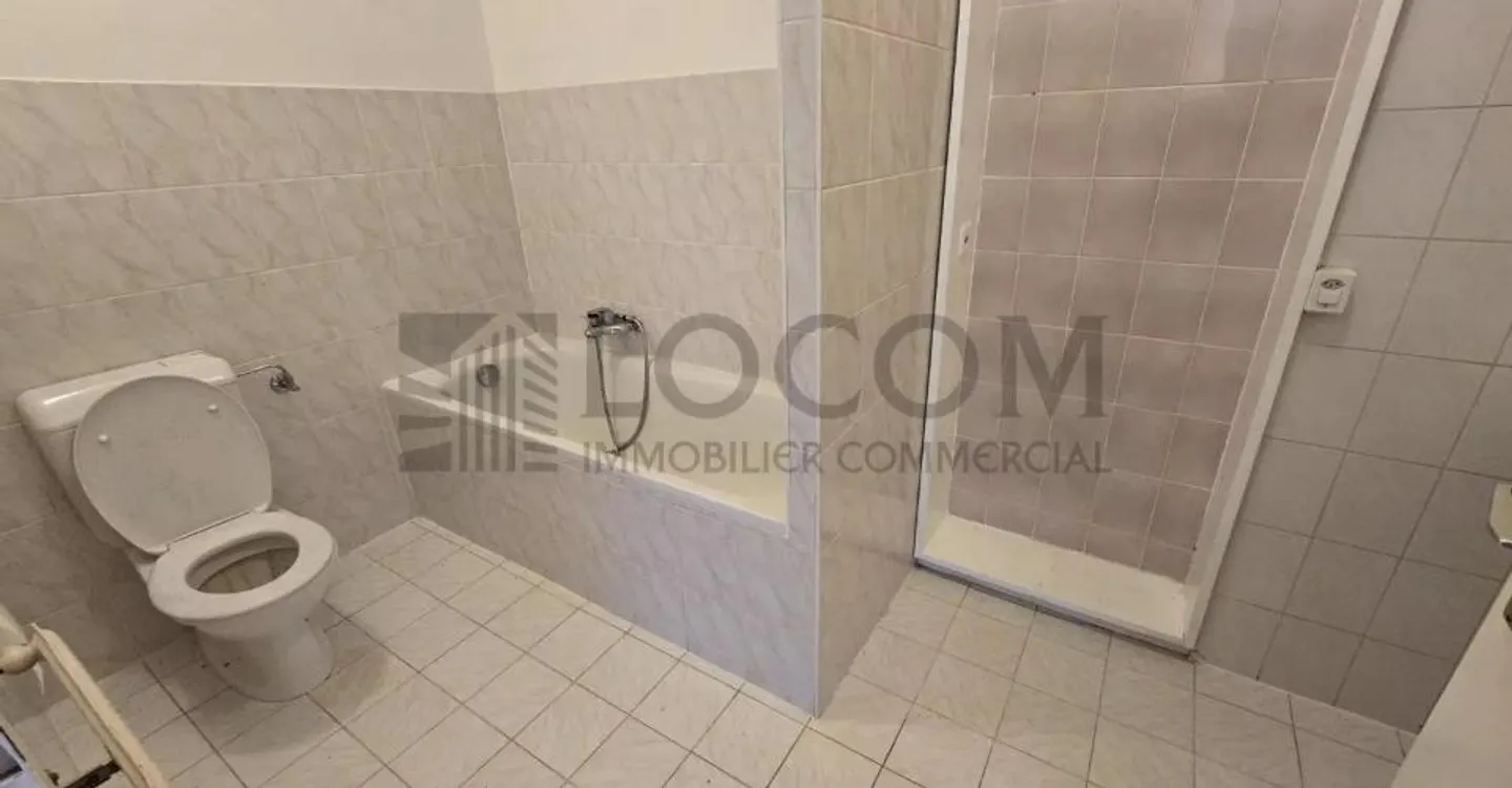 Espace Commercial Polyvalent - Photo 5 sur 6