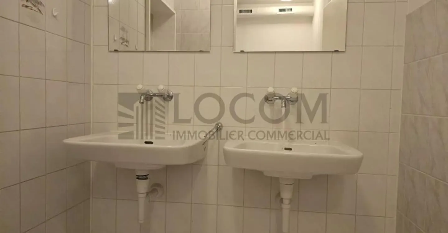 Espace Commercial Polyvalent - Photo 6 sur 6