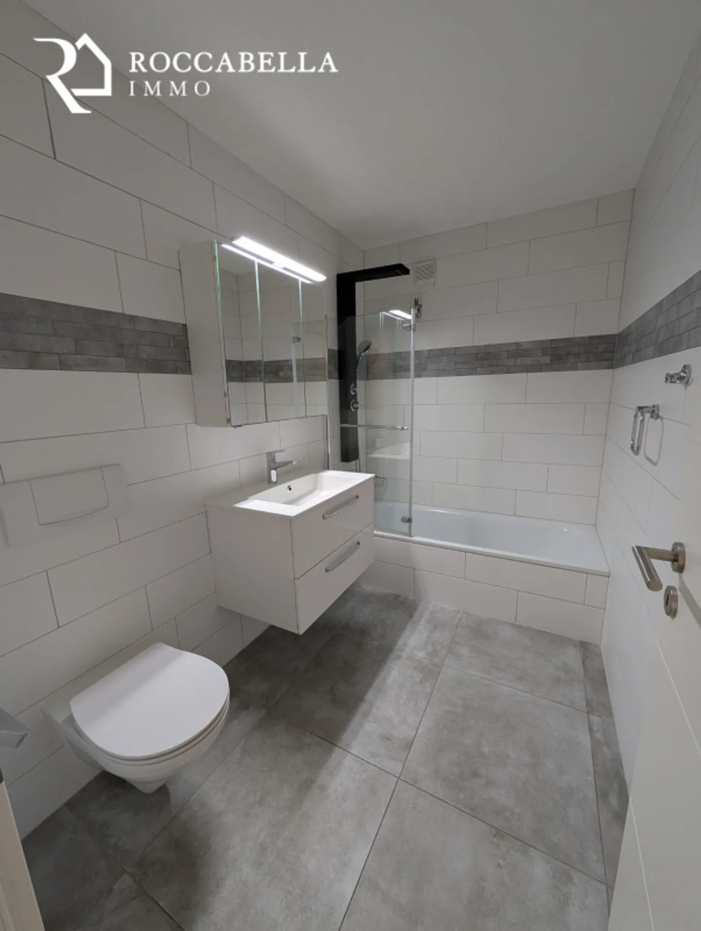 Guaranteed heartthrob in Cormondrèche - Fully renovated 3.5 room apartment - Photo 10 of 11